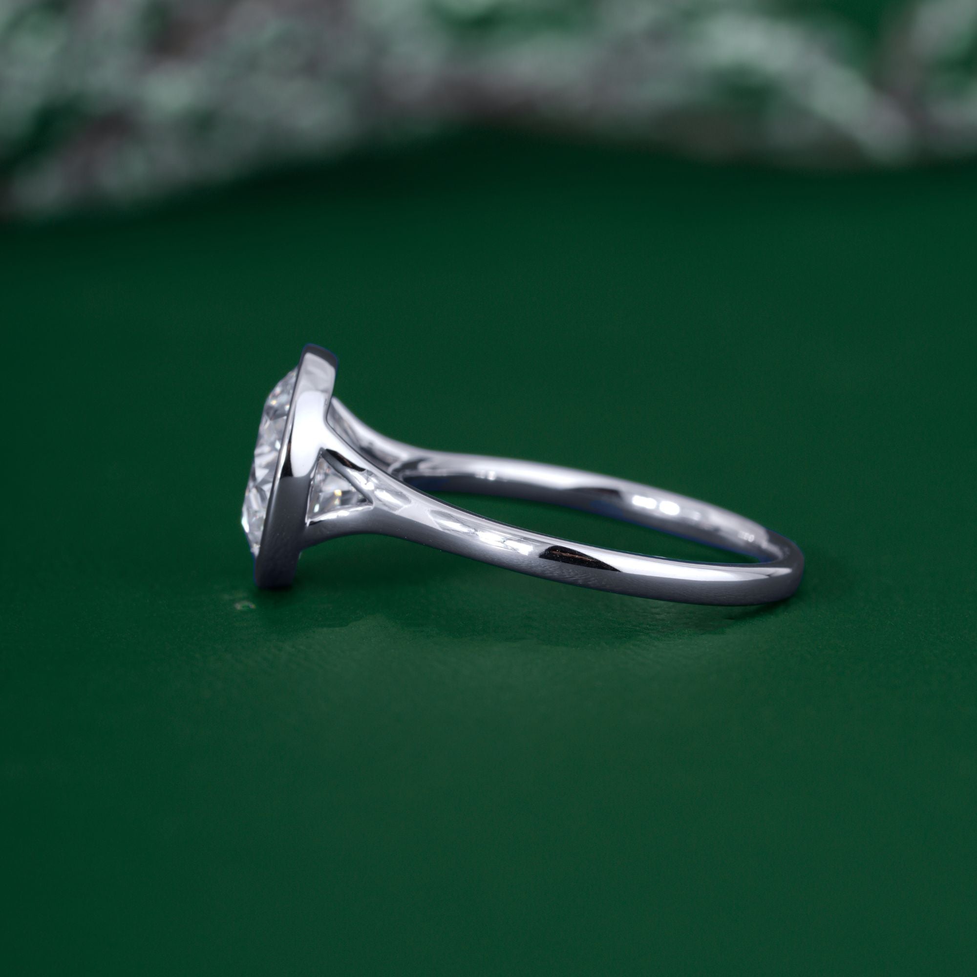 Round diamond ring with solitaire style ring.