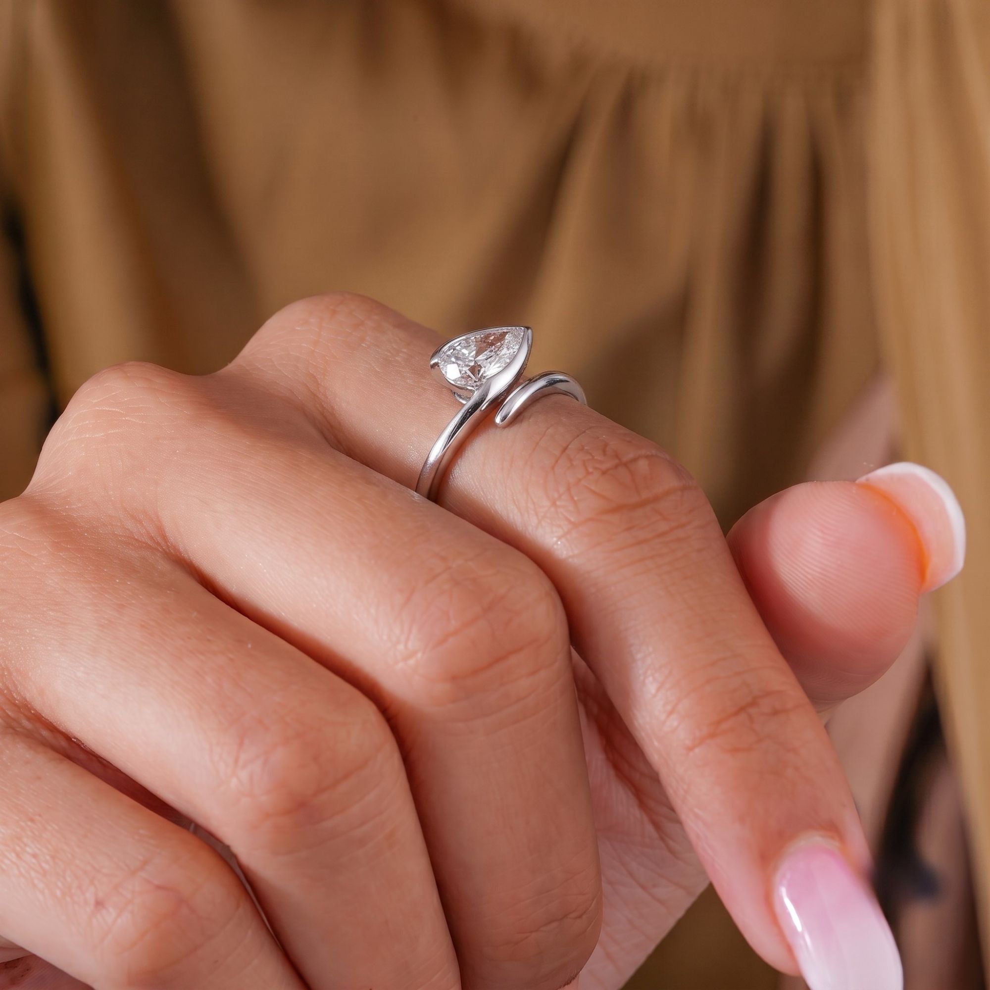 Aesthetic ring with Almond diamond ring.

