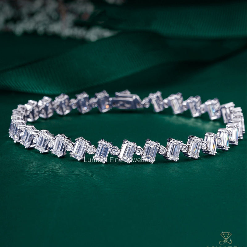 Zig Zag Round And Emerald Tennis Bracelet