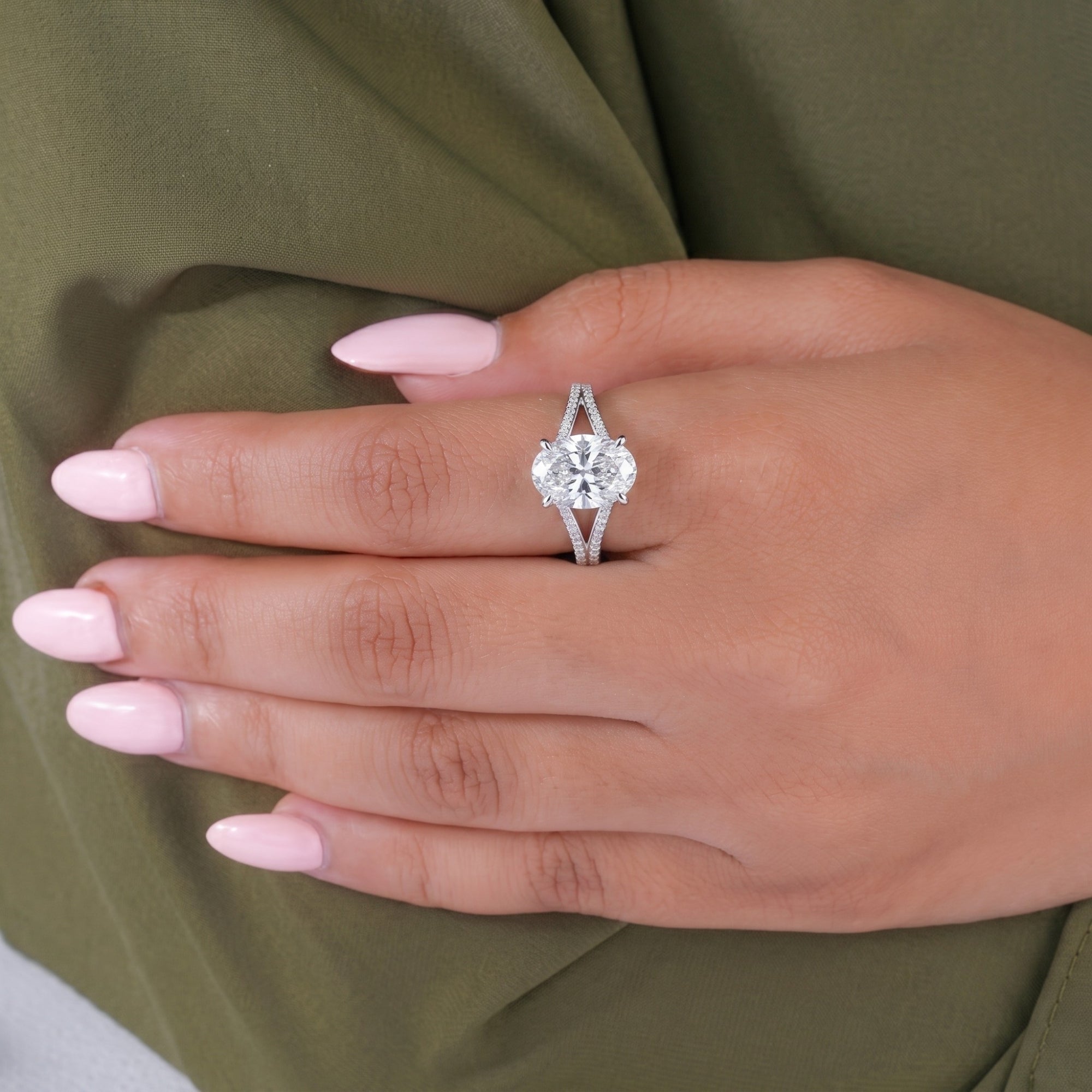 wrap pave set with split pave band.
