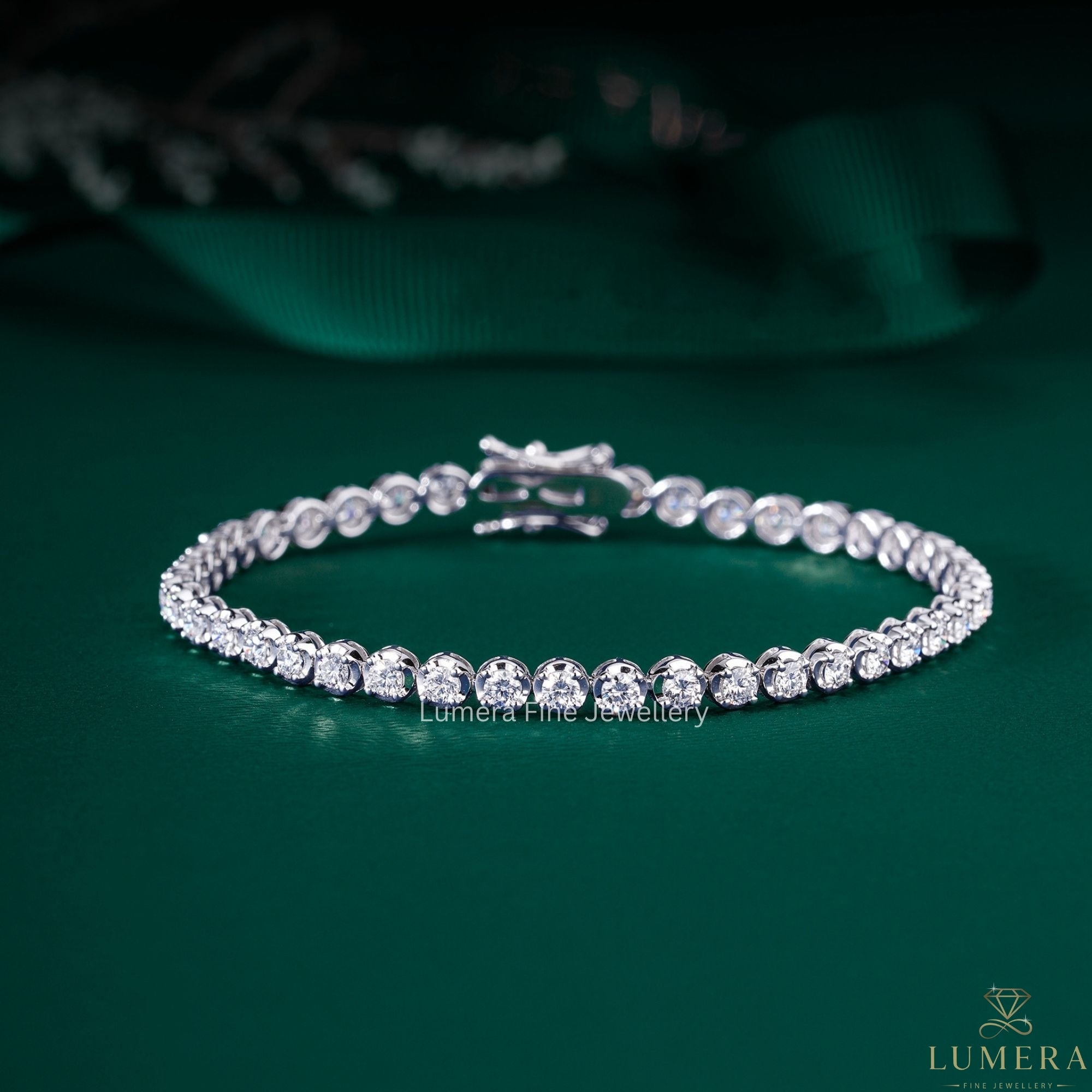Round Lab Grown Diamond Tennis Bracelet