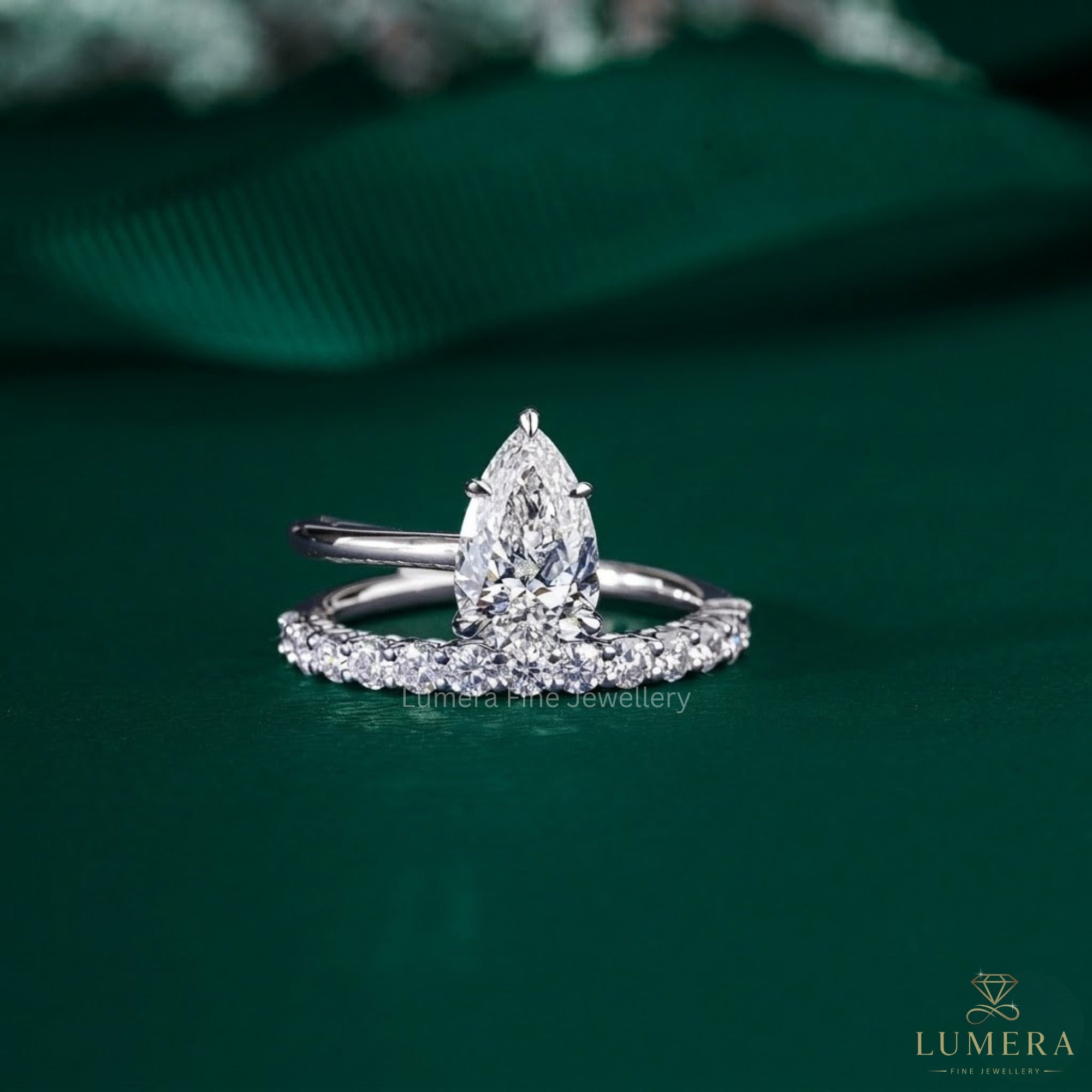 1.50 CT Pear Shaped Diamond Bridal Ring with Sparkling Band