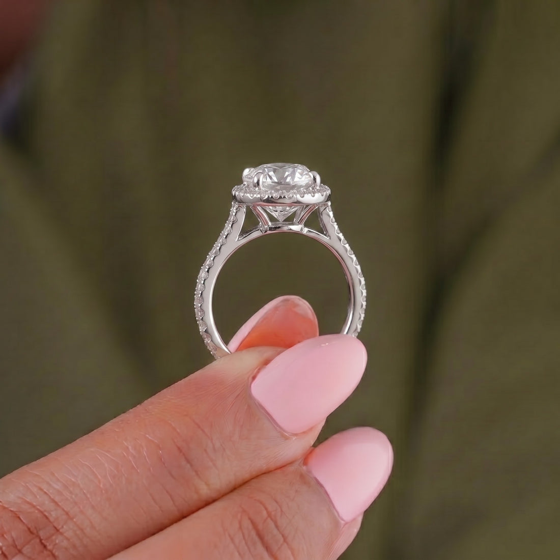 split shank ring with split shank pave band.
