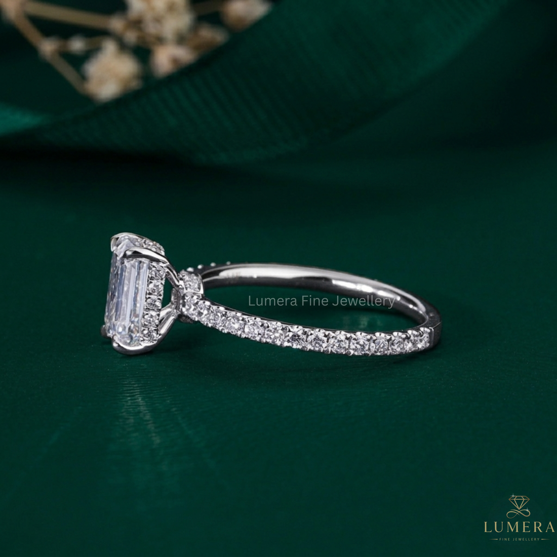 bridge accent setting with claw prong set.
