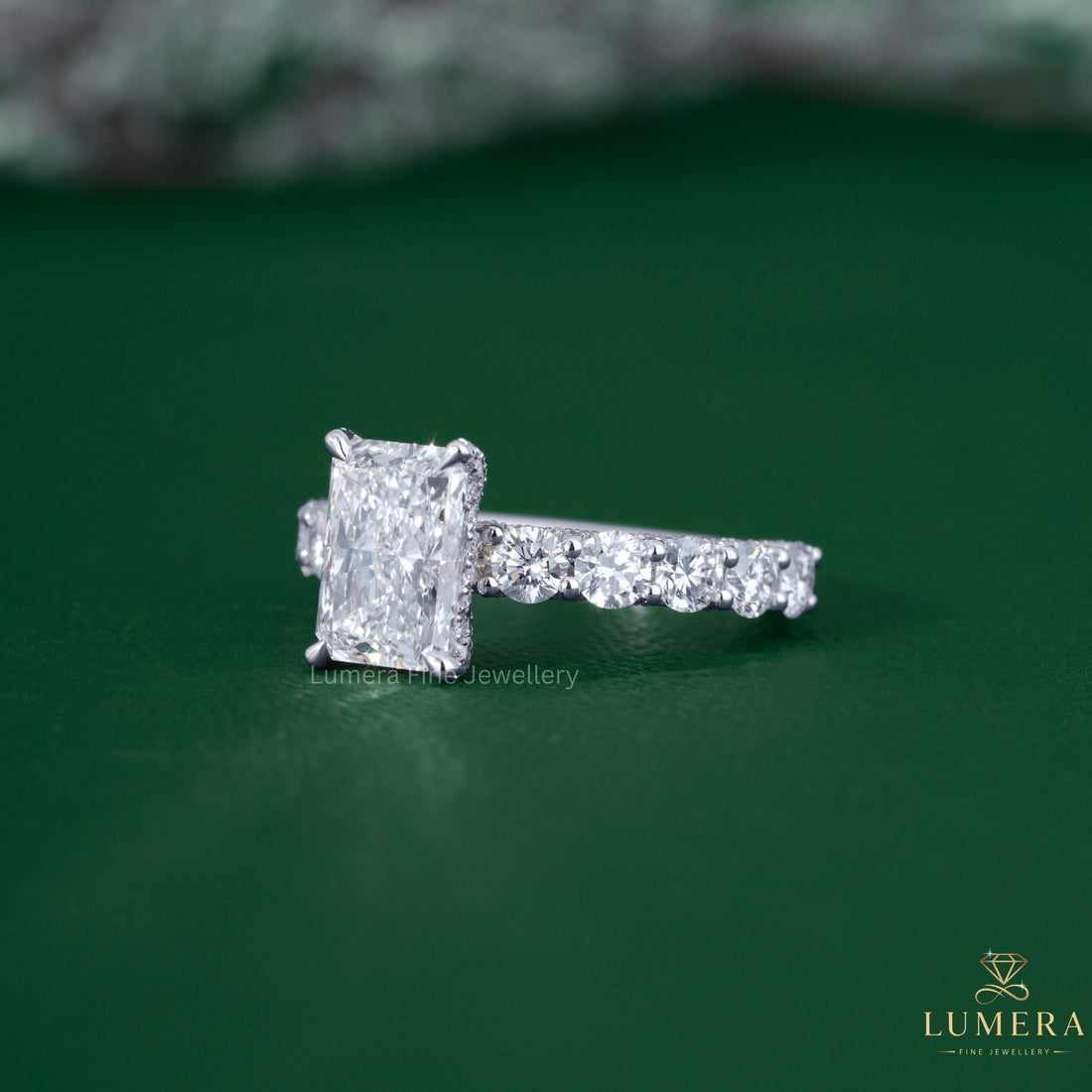 IGI Certified with lab grown diamond.
