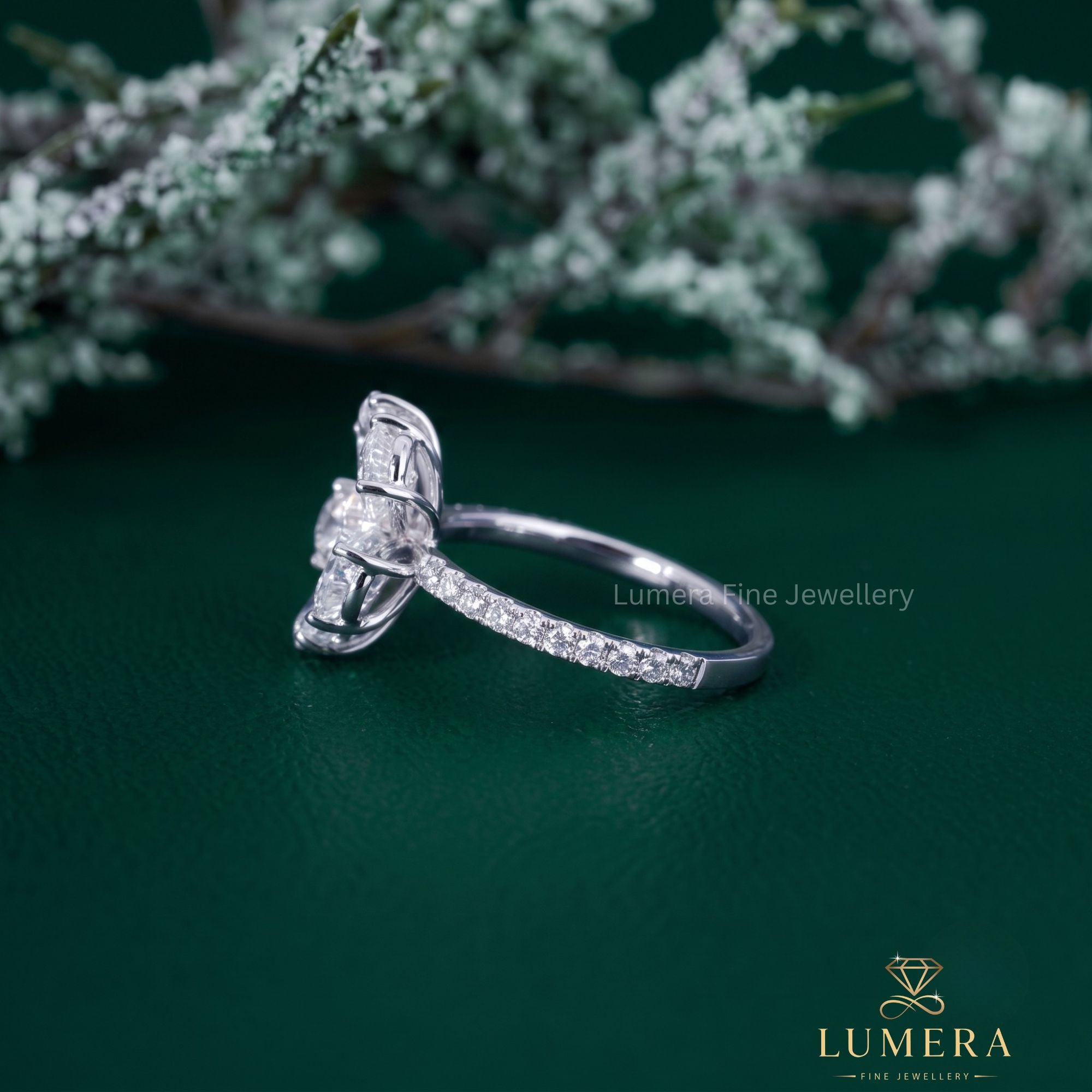 solid gold ring with IGI Certified.
