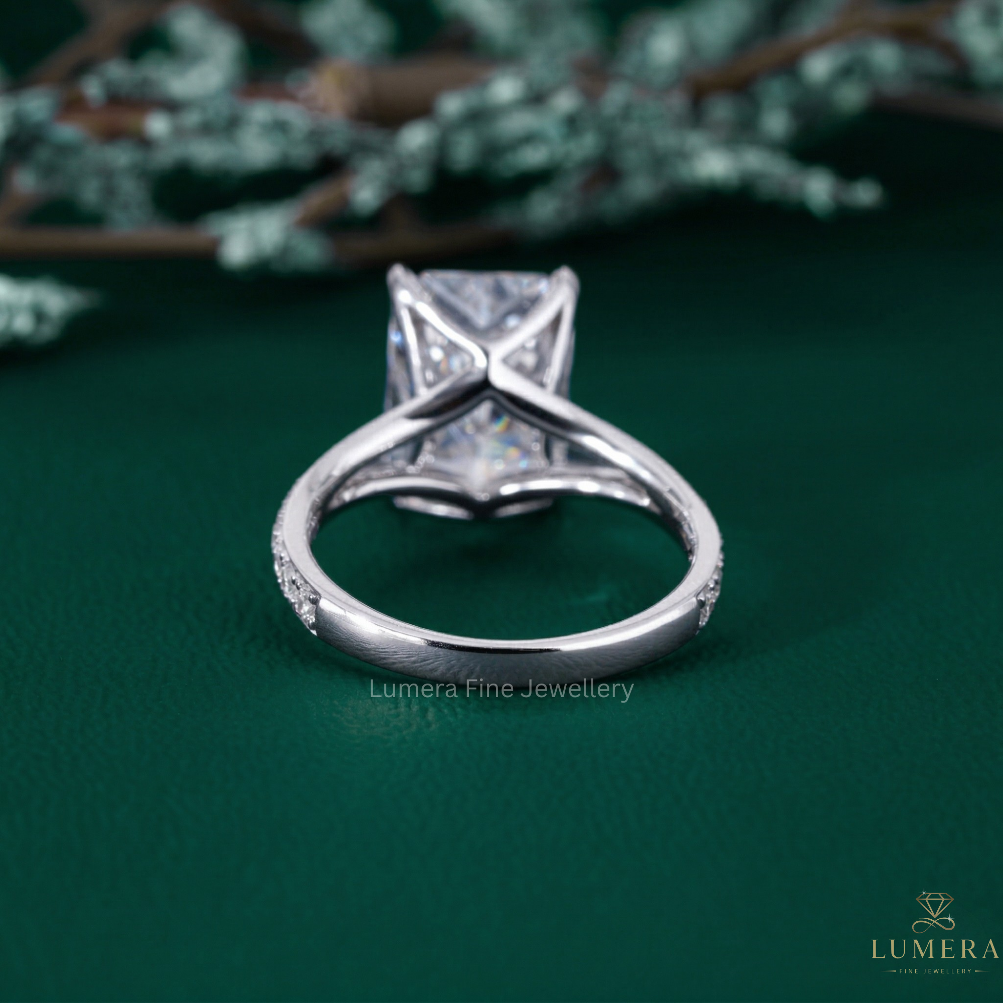 radiant ring with split shank ring.