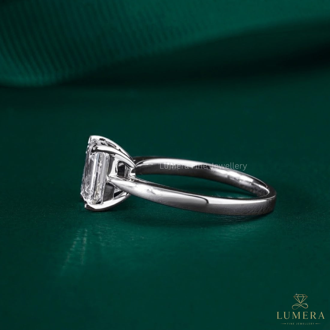 solitaire engagement ring with cathedral setting ring.

