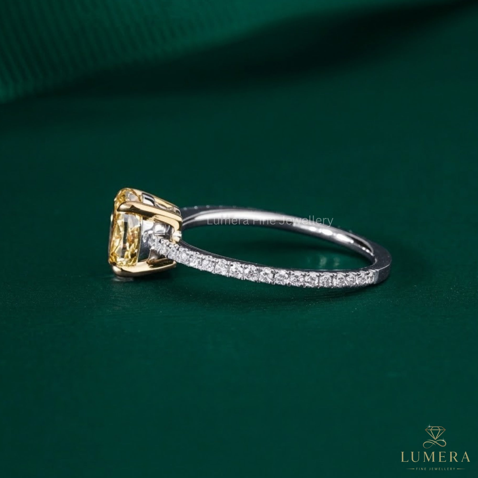 oval engagement rings diamond with solitaire engagement ring.