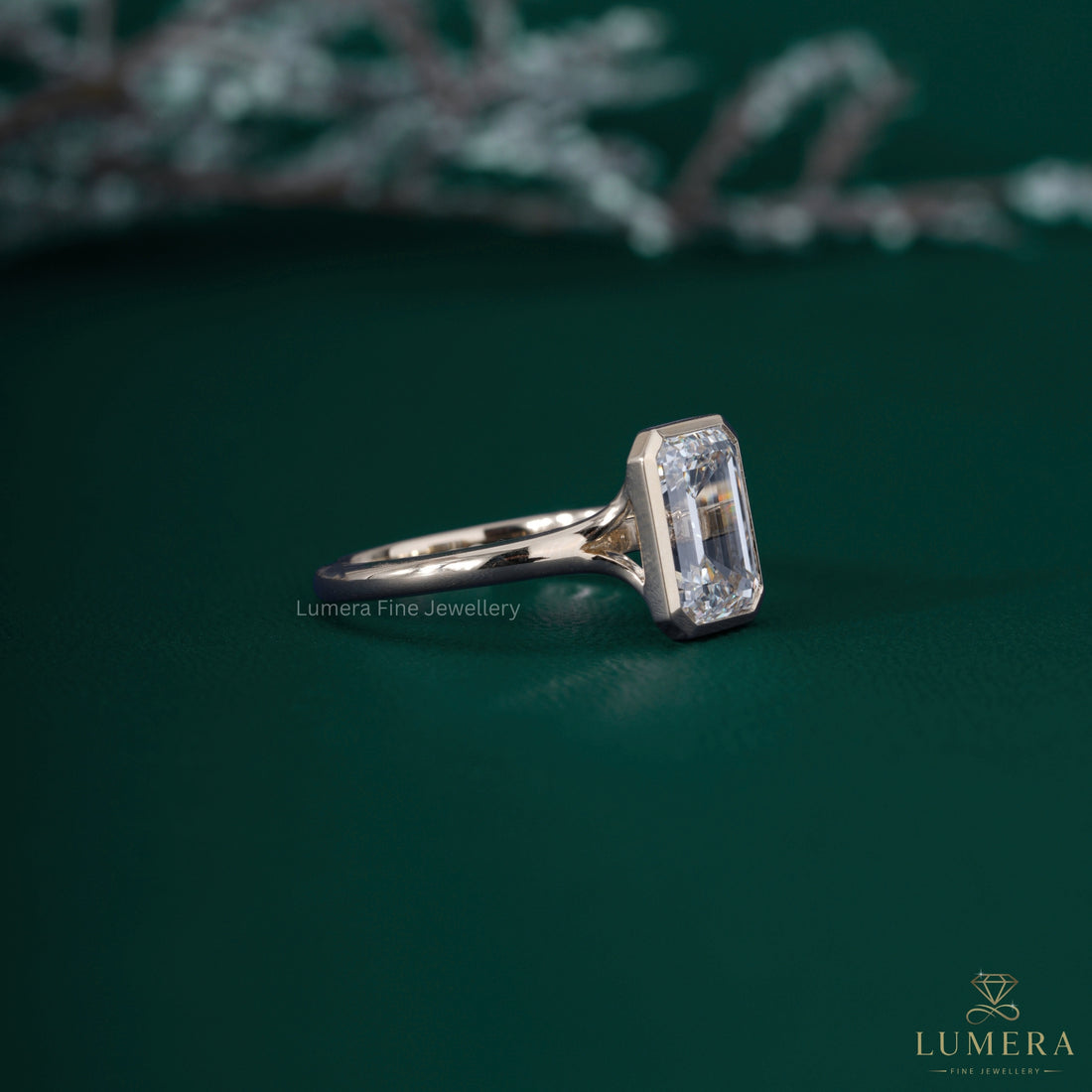 Emerald diamond engagement ring with emerald diamond ring.