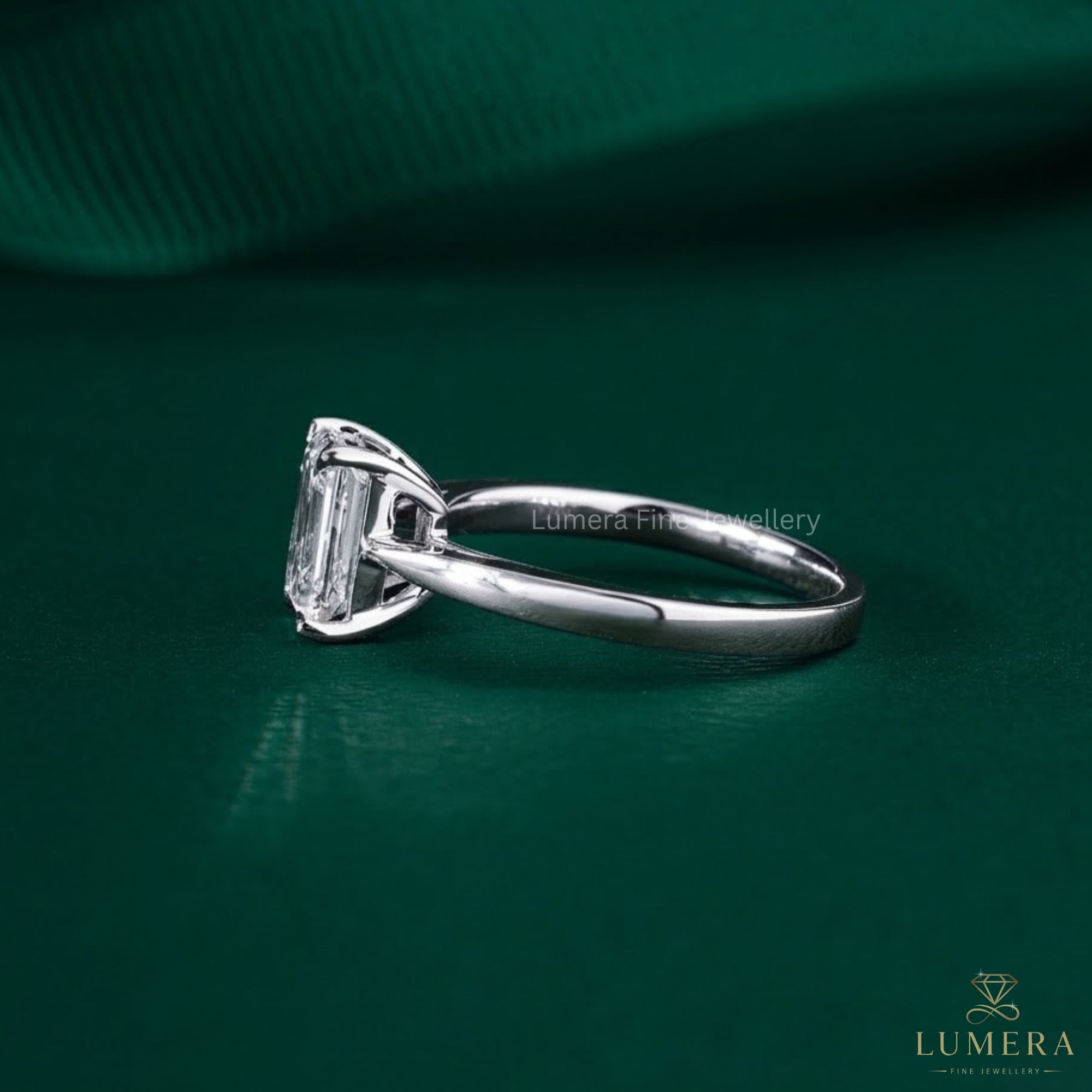 tapered shank setting with cathedral set ring.
