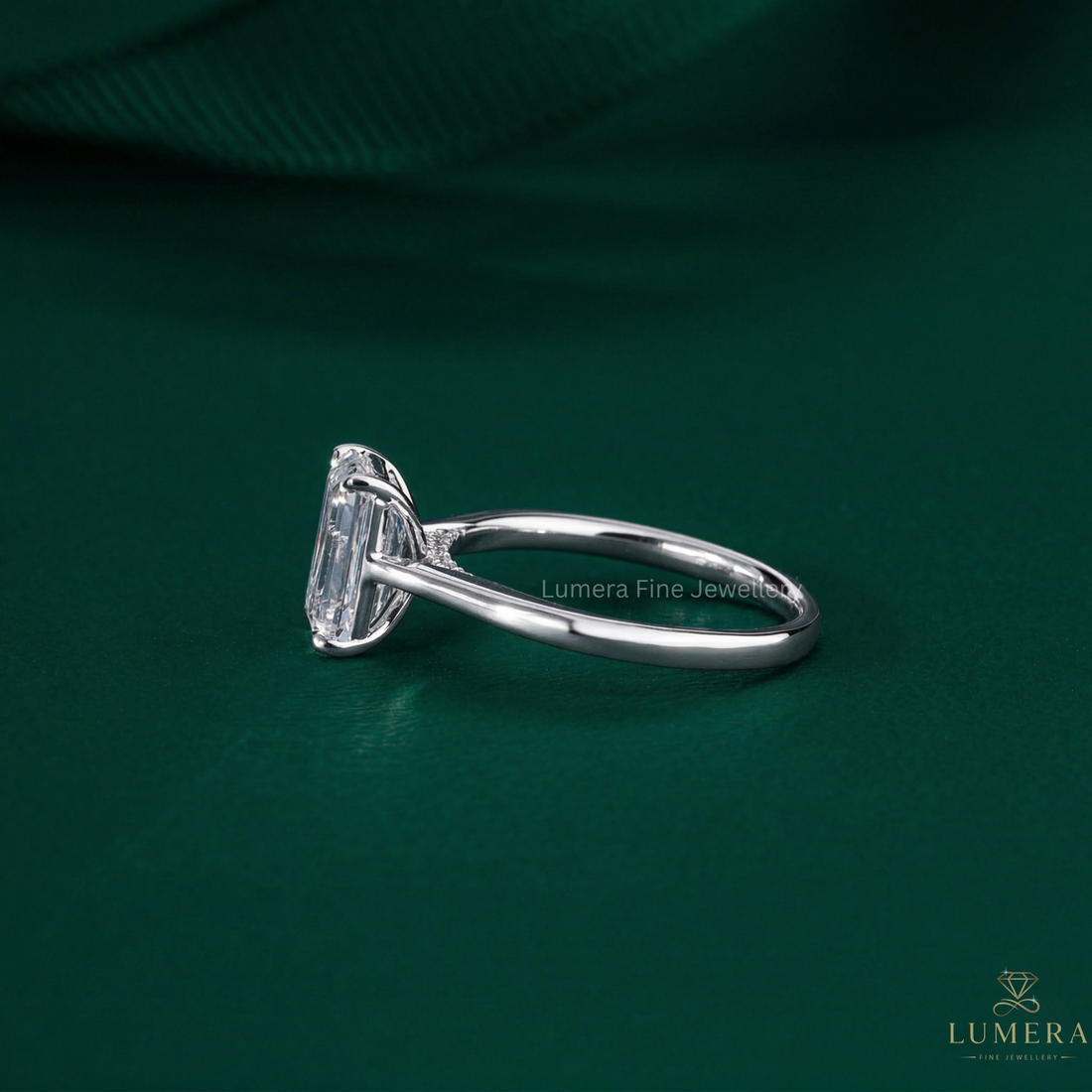 bridge accent ring with cathedral set ring.
