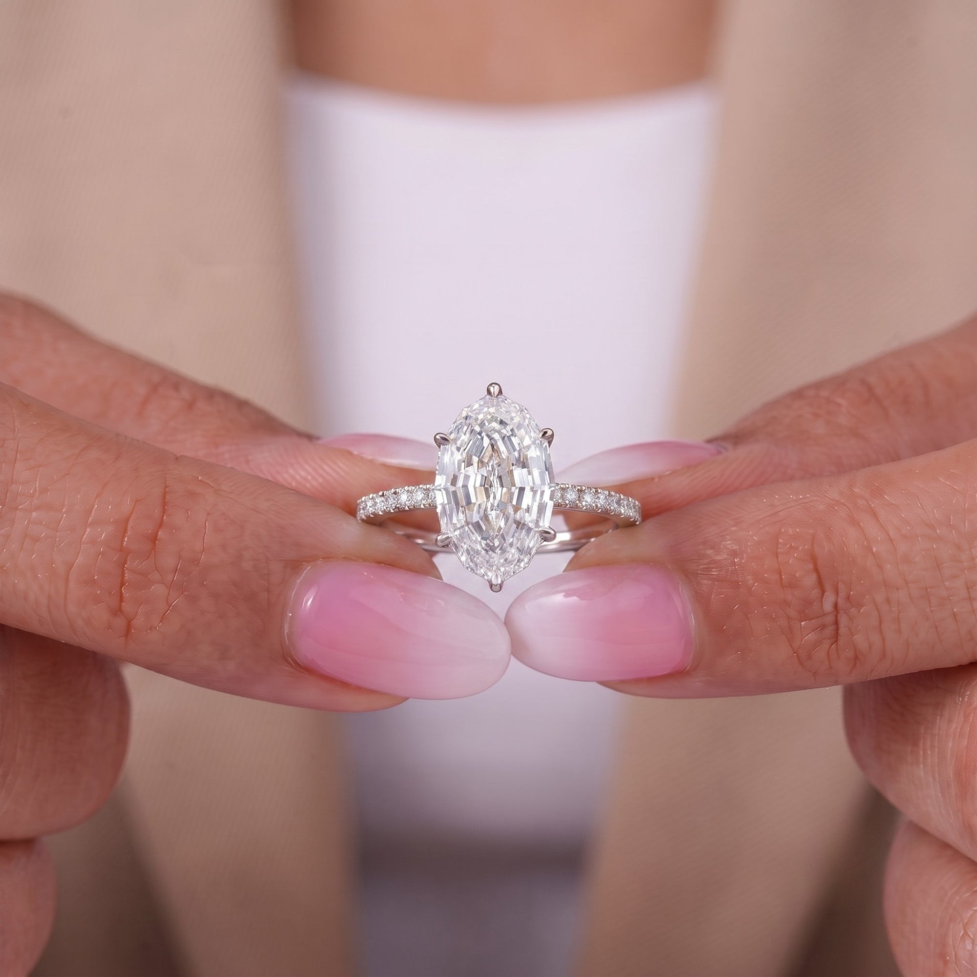 propose ring with customized ring.
