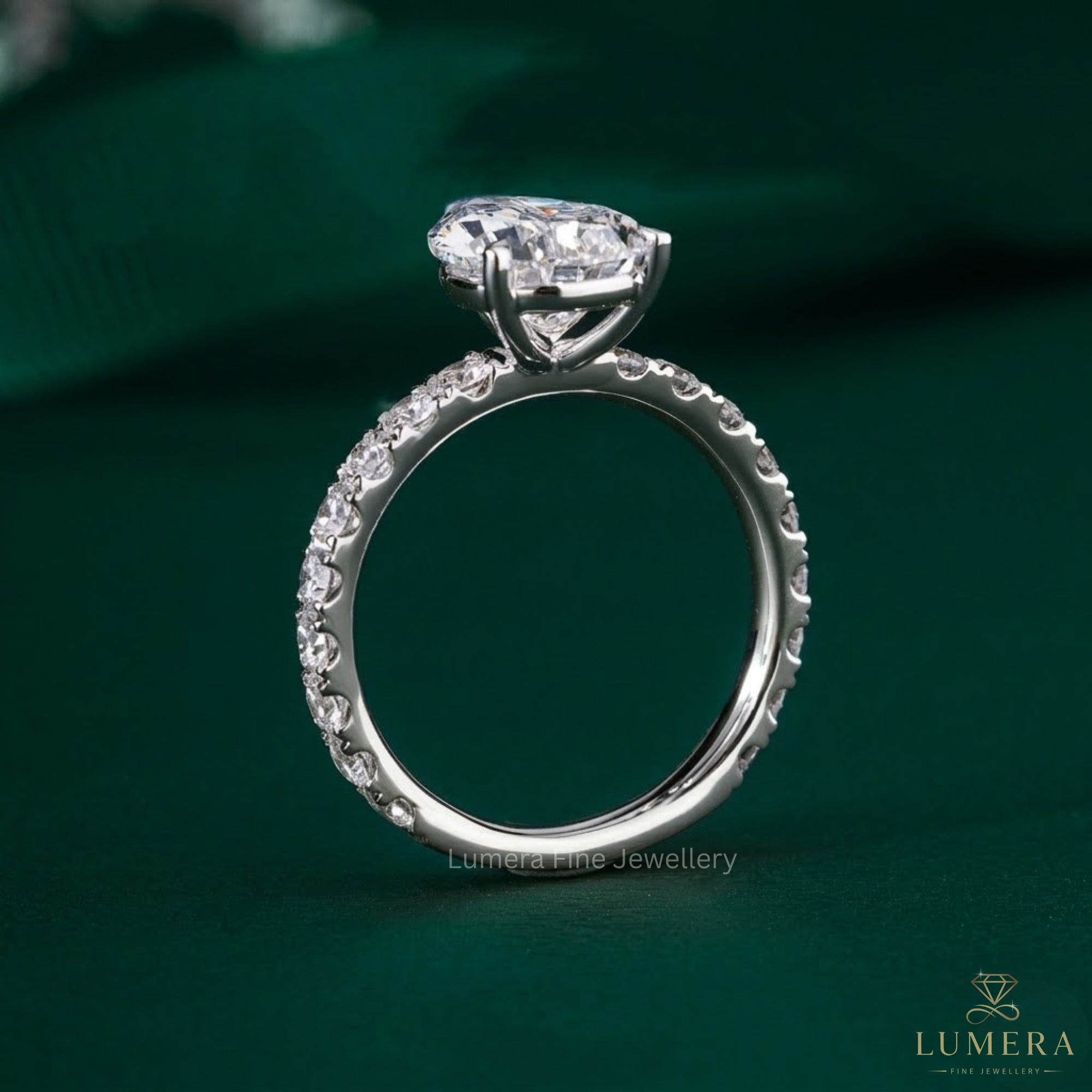 solid gold ring with lab diamond ring.
