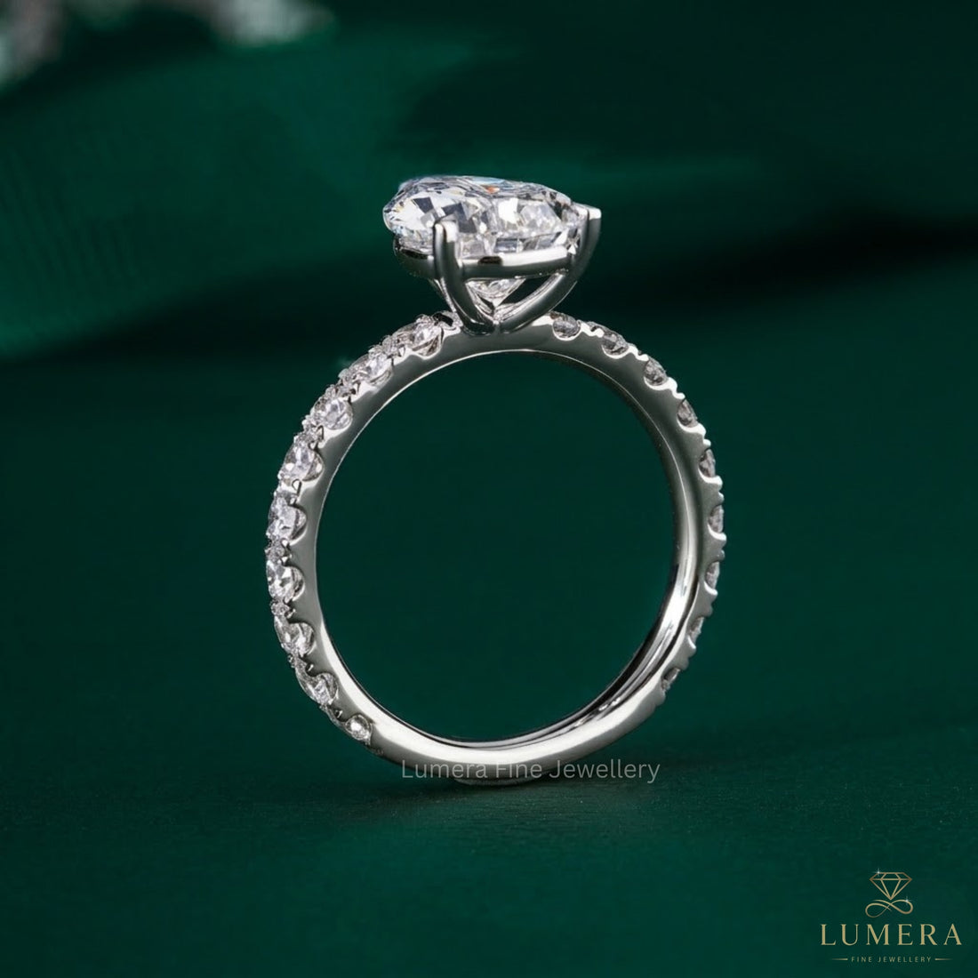solid gold ring with lab diamond ring.
