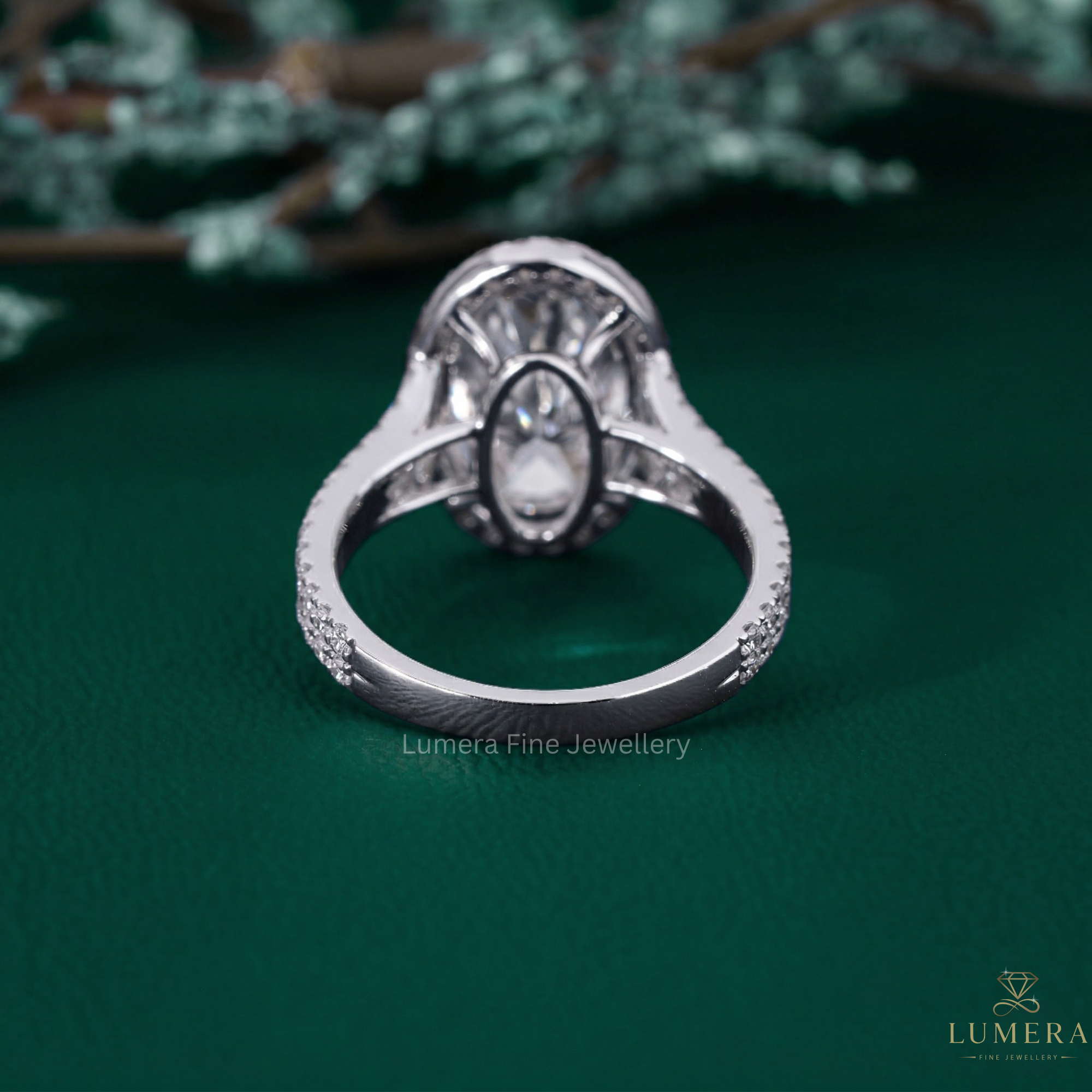 split shank ring with oval cut split shank ring.
