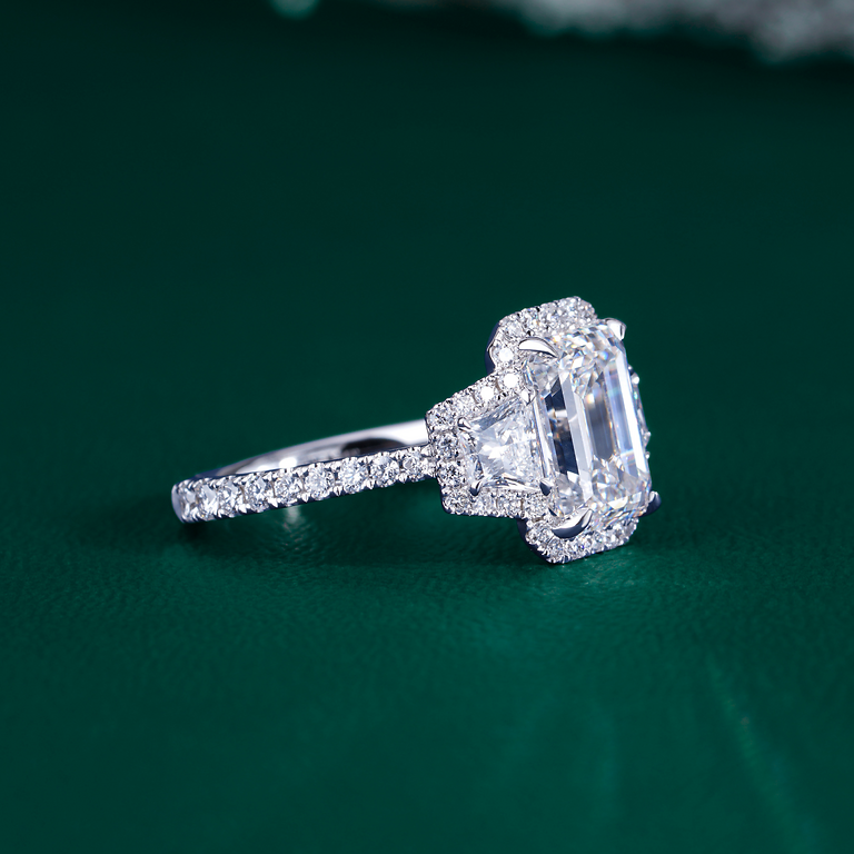 claw prong setting with pave setting ring.
