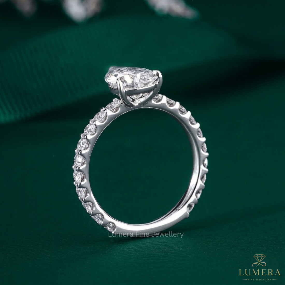 lab grown diamond ring with engagement ring design.

