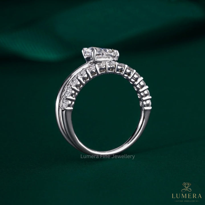 1.50 CT Pear Shaped Diamond Bridal Ring with Sparkling Band