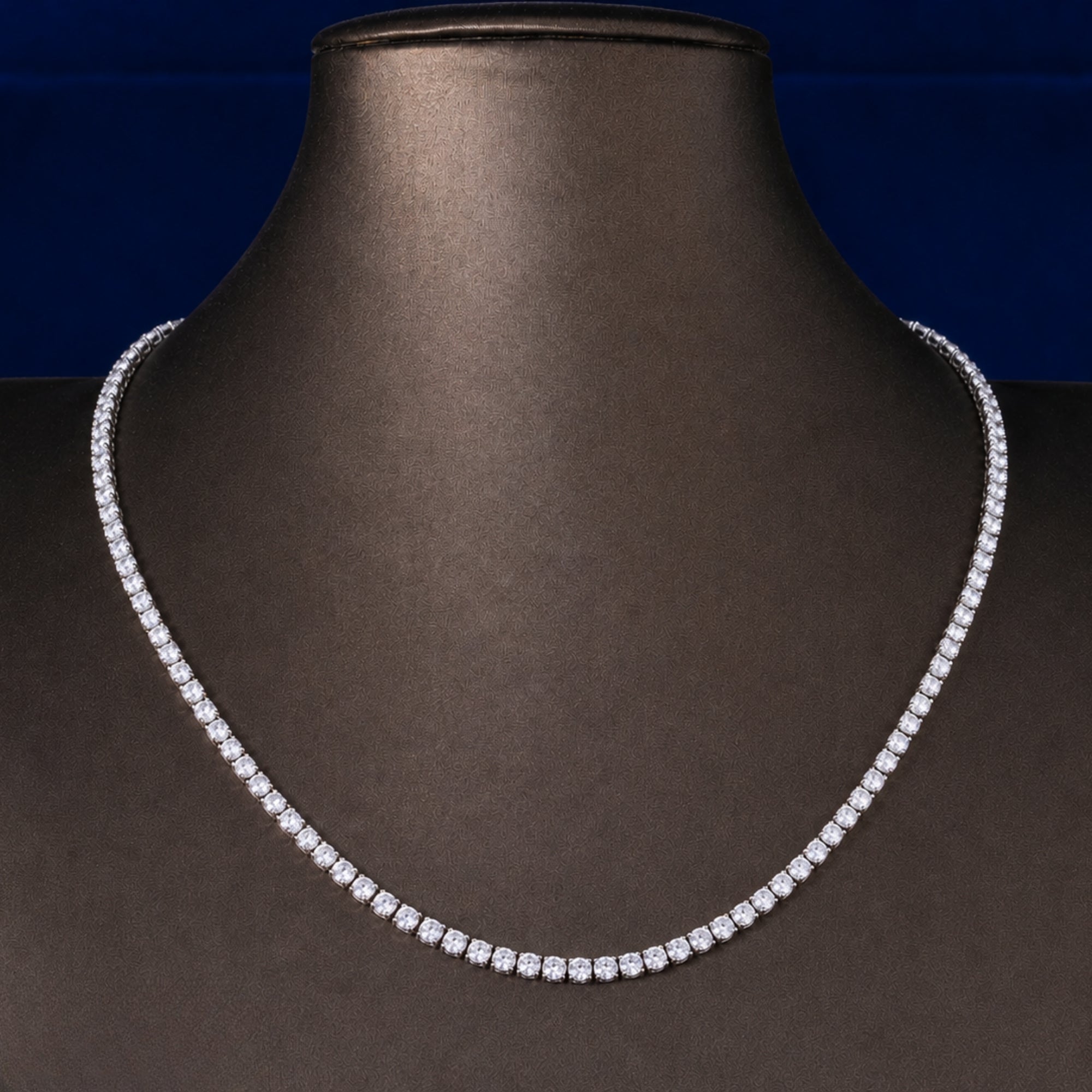 round cut diamond with solid gold necklace.
