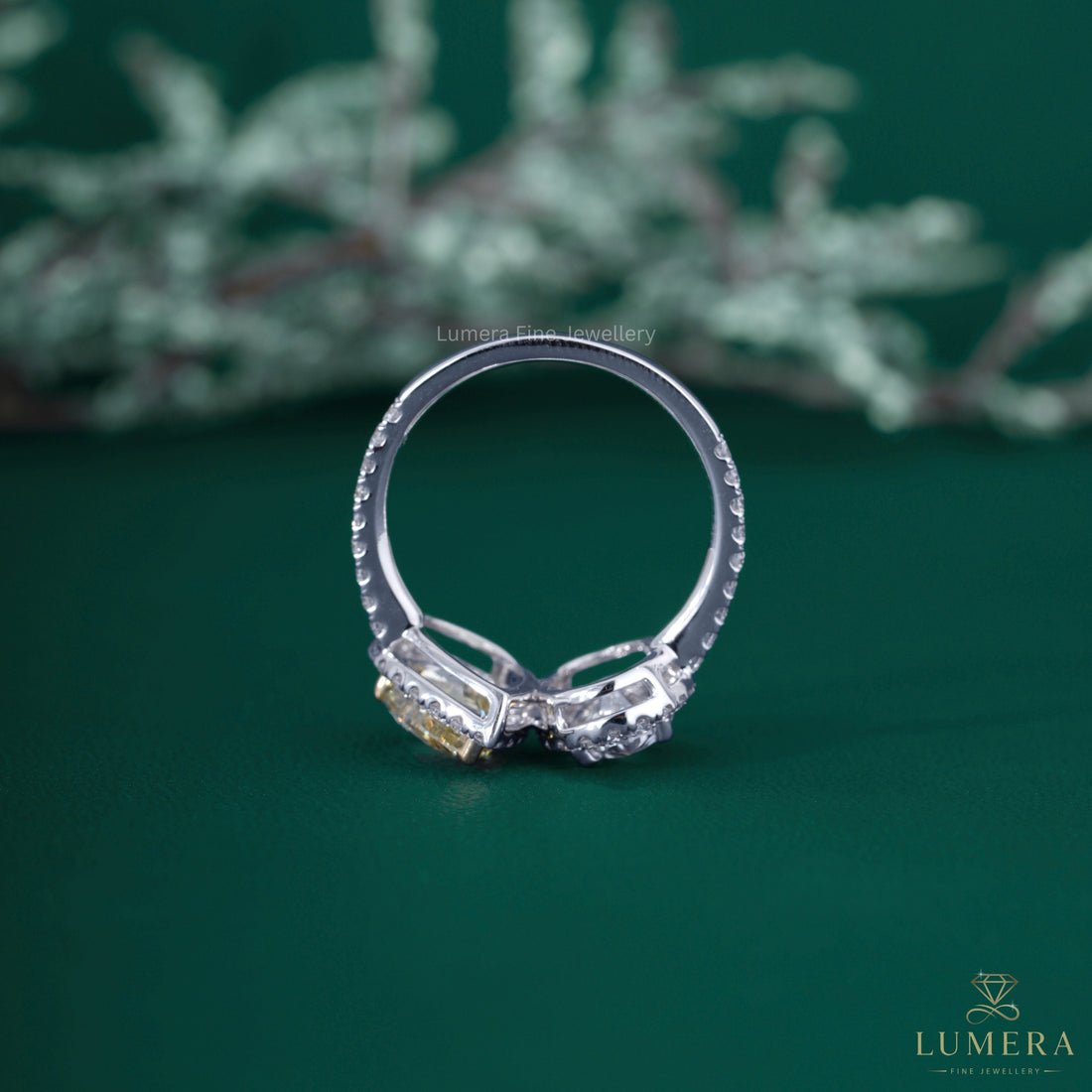 Pear cut diamond ring with pear shaped engagement ring.