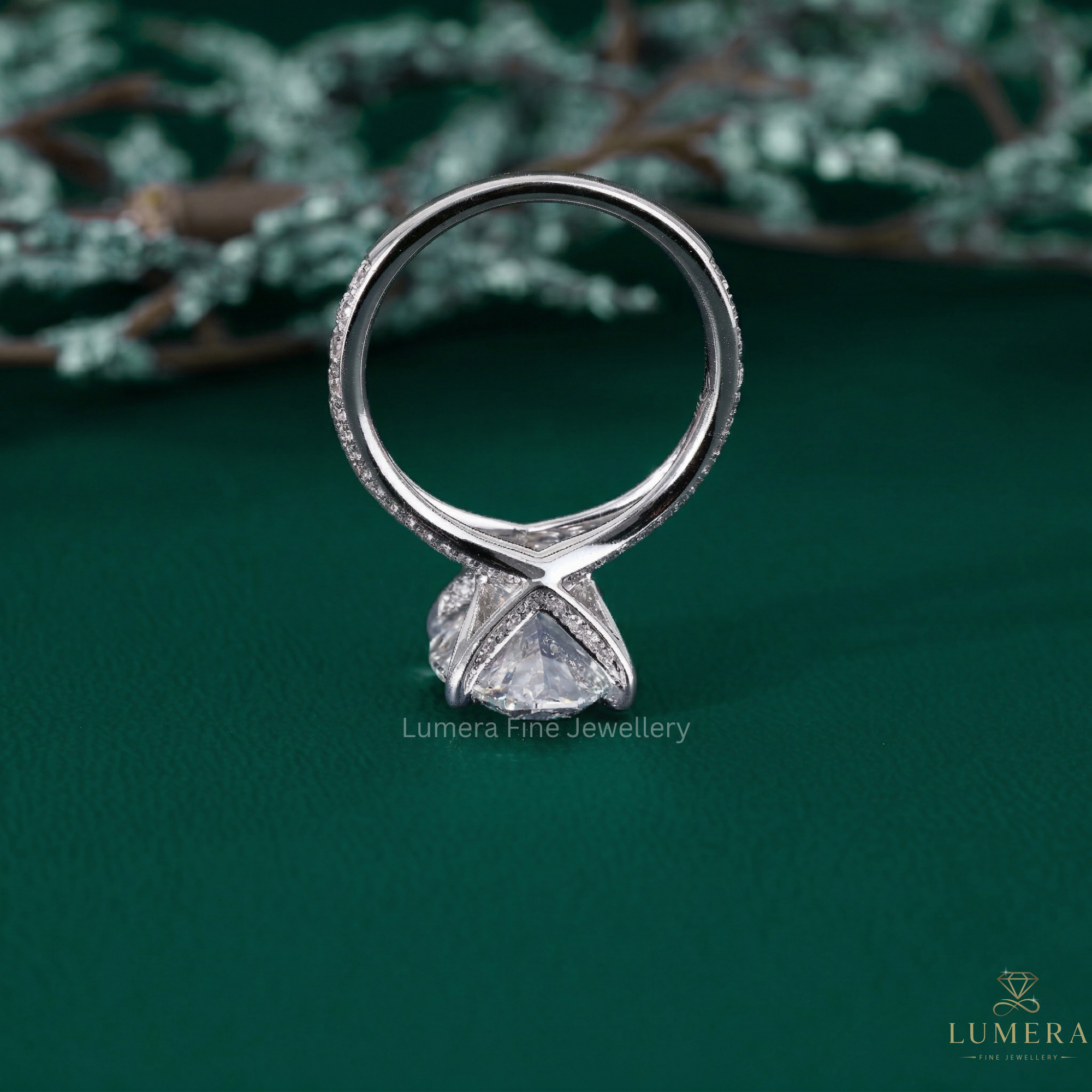 split shank band ring with split shank ring.