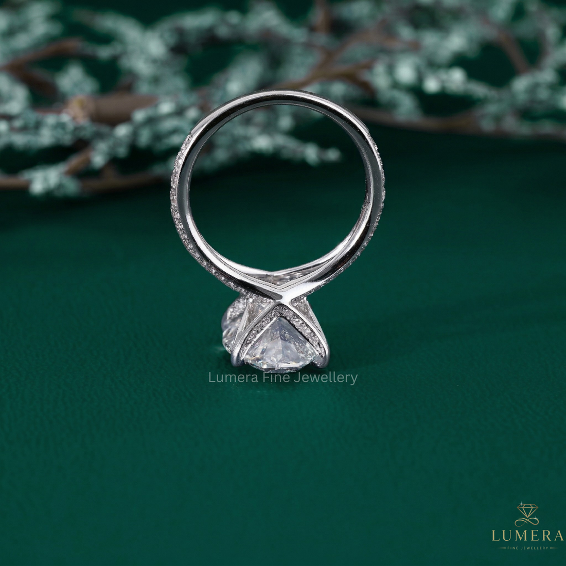 split shank band ring with split shank ring.