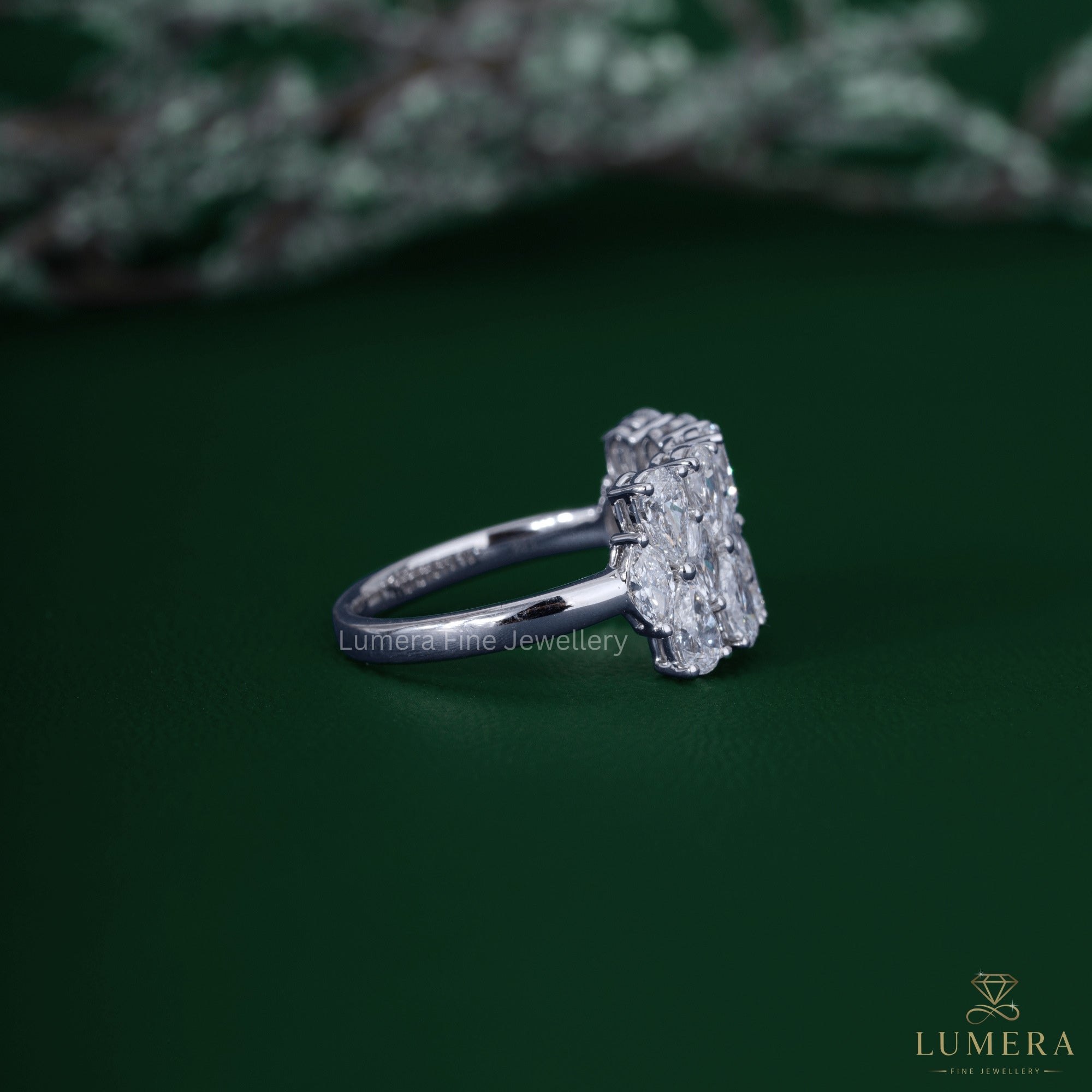 marquise diamond band with mixed cut diamond band.
