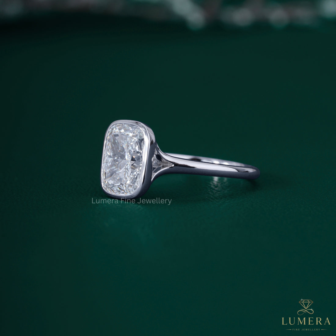 Solitaire engagement ring for women with lab grown diamond solitaire ring.