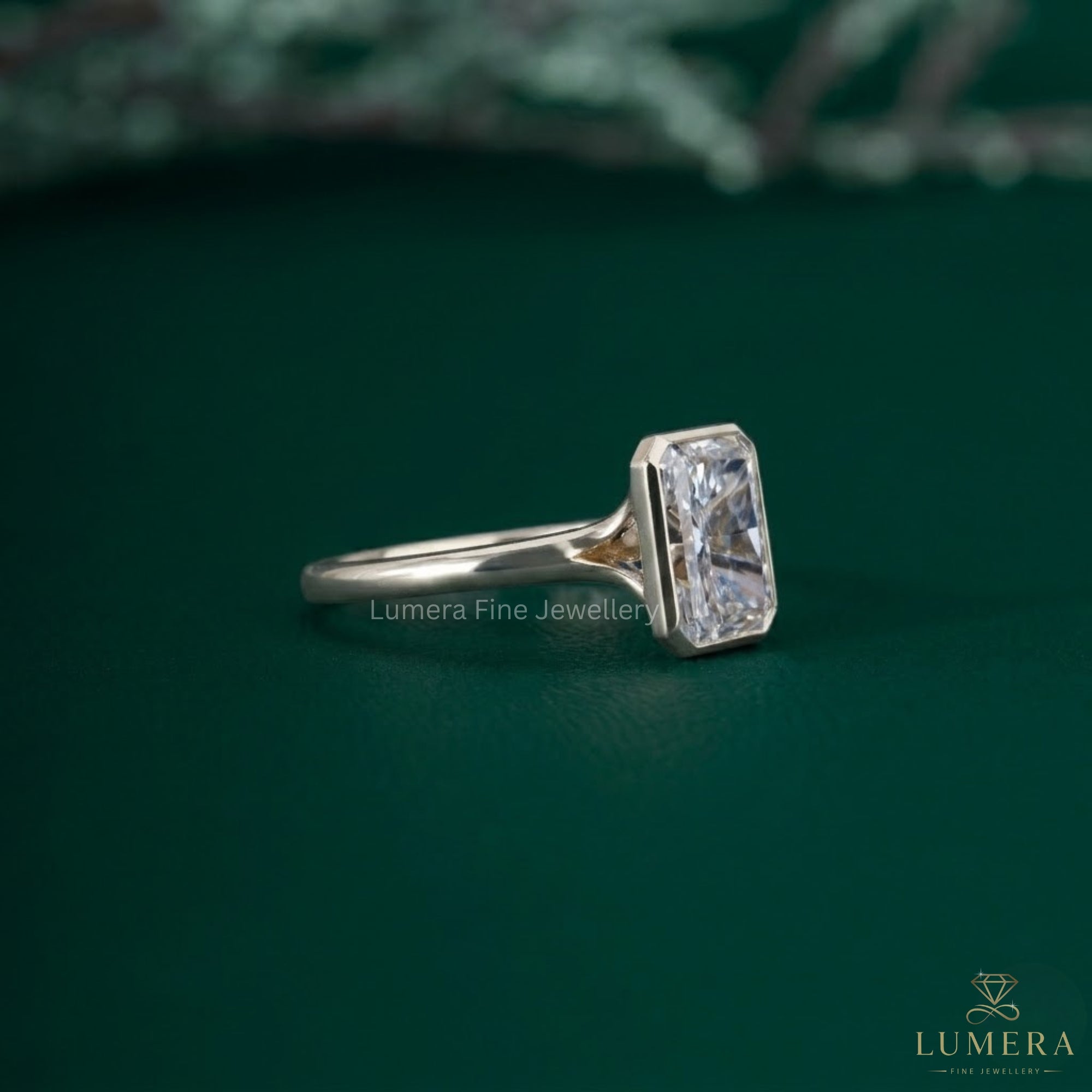 Split shank setting with Solitaire ring.