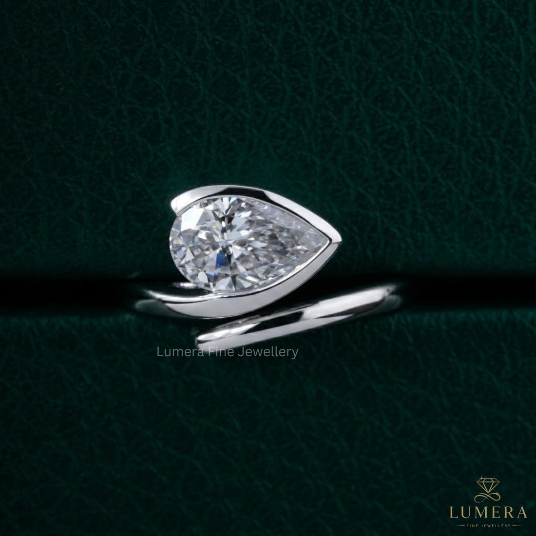 Bezel setting ring with Bezel engagement ring.