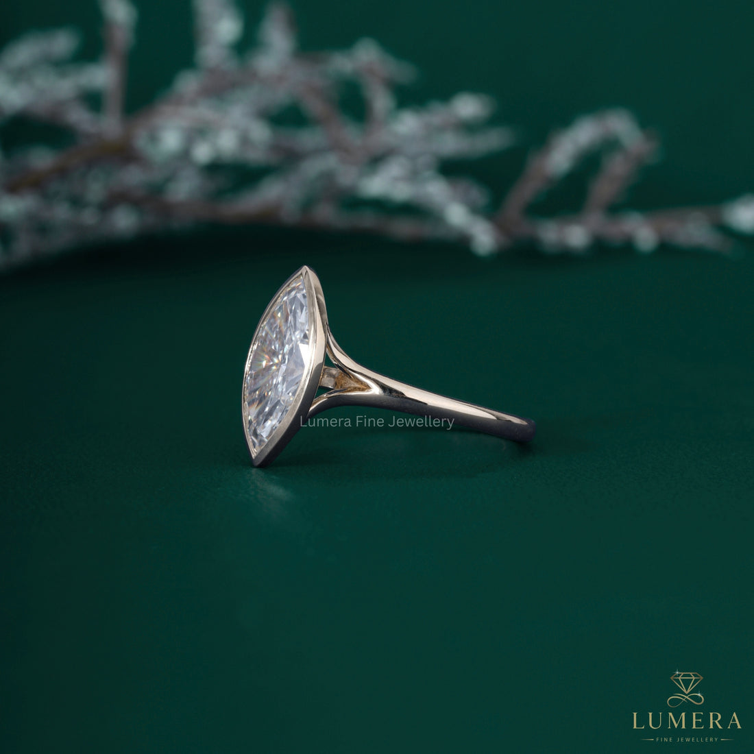 Open bezel setting ring with bezel engagement ring.