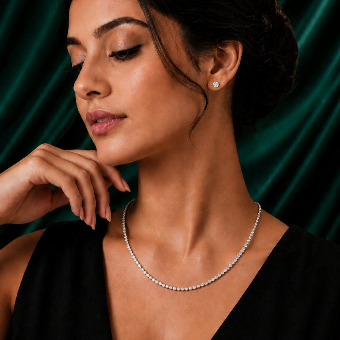 lab grown diamond necklace with box lock necklace.
