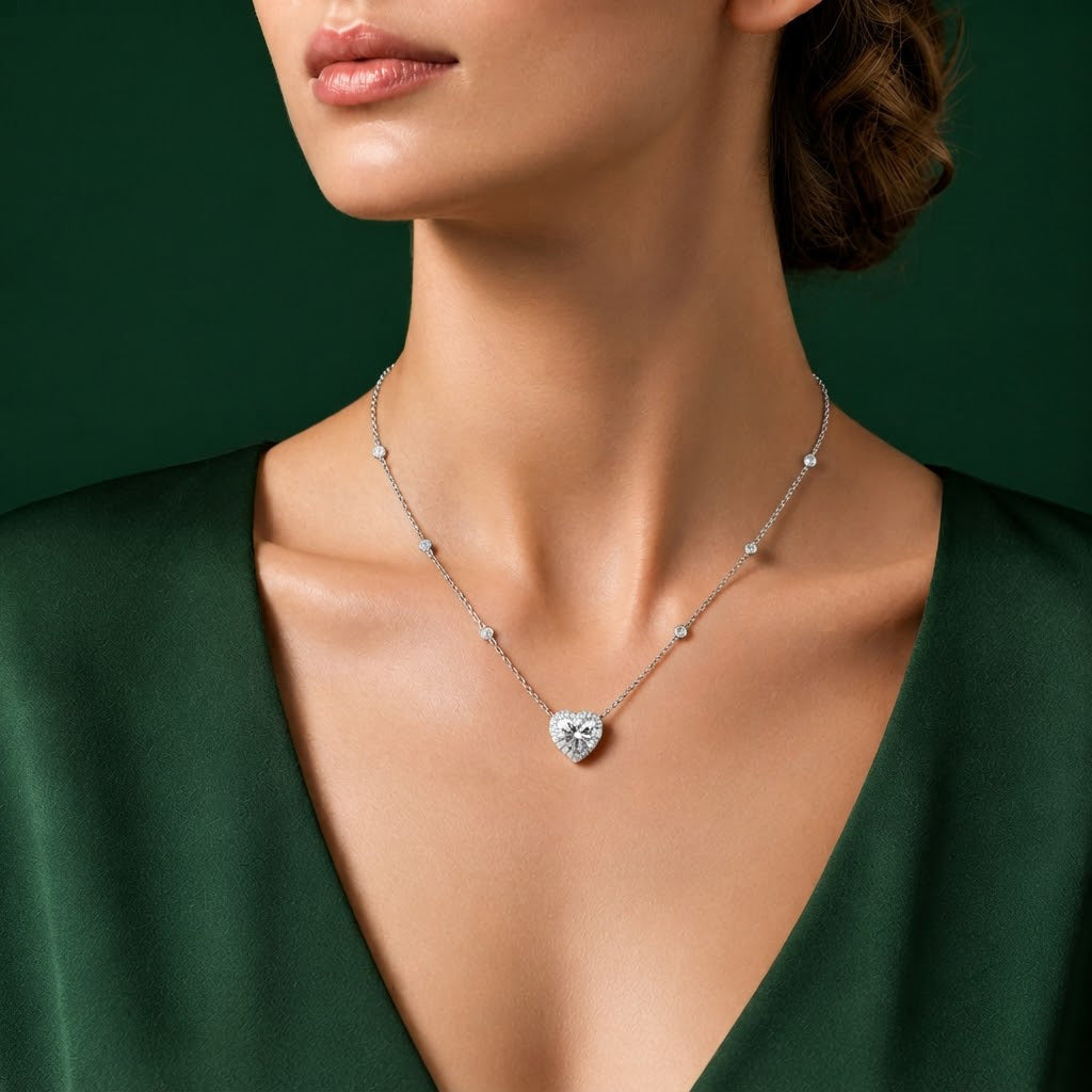 spring ring lock with solid gold pendant.
