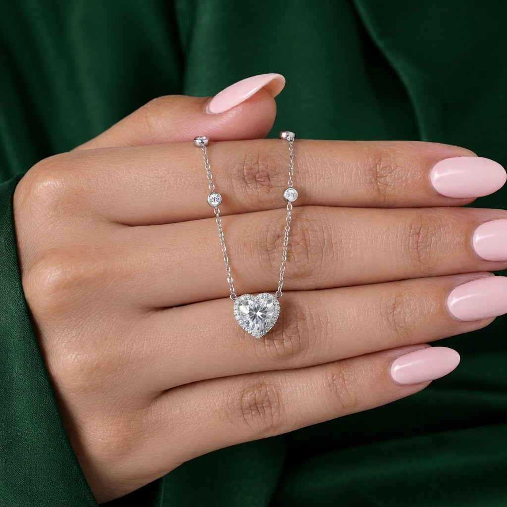 spring ring lock with solid gold pendant.
