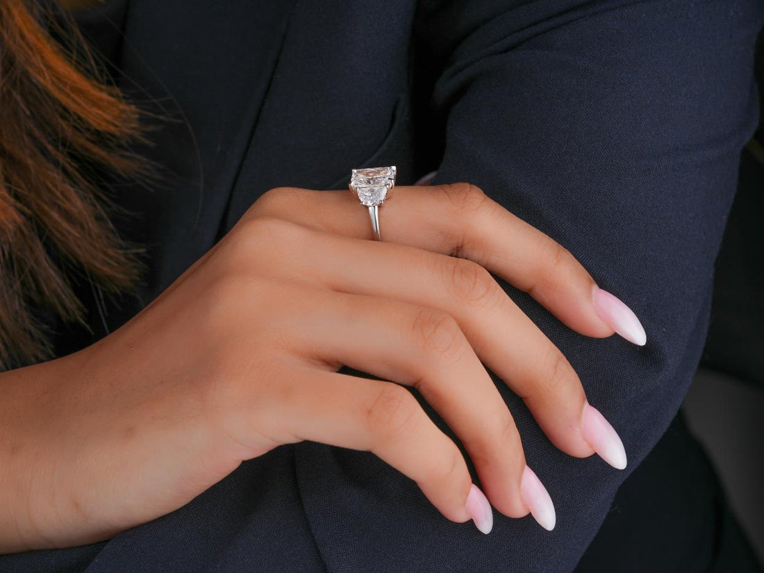 solid gold engagement ring for anniversary ring.
