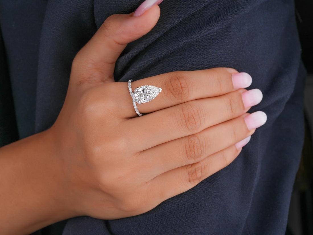 unique diamond ring with solid gold ring.
