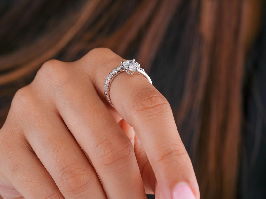 IGI Certified with lab grown diamond.
