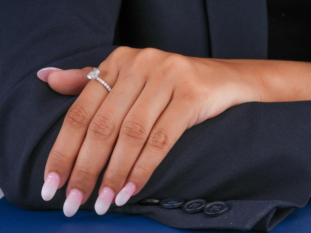 pave setting ring for buy engagement ring.
