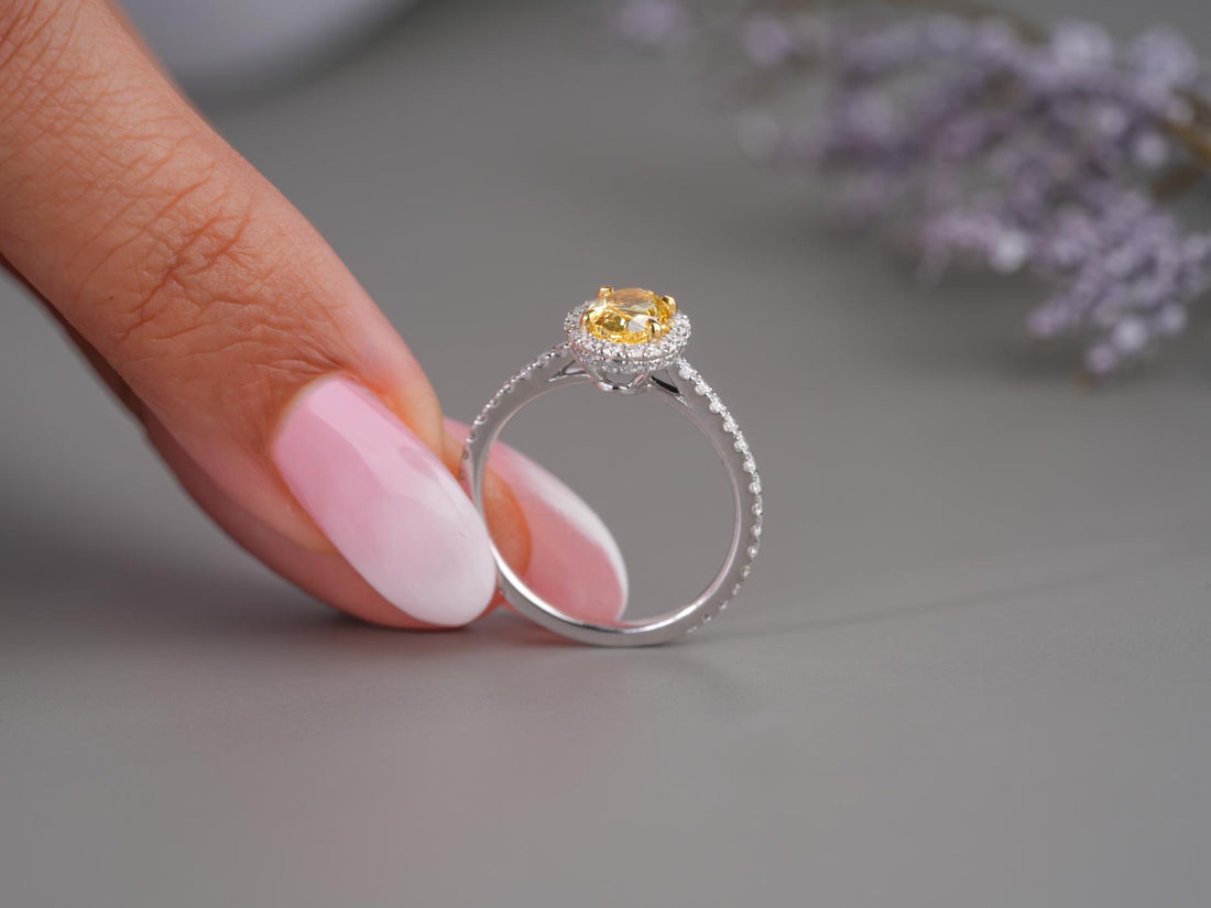 yellow diamond ring in yellow diamond oval cut ring style.
