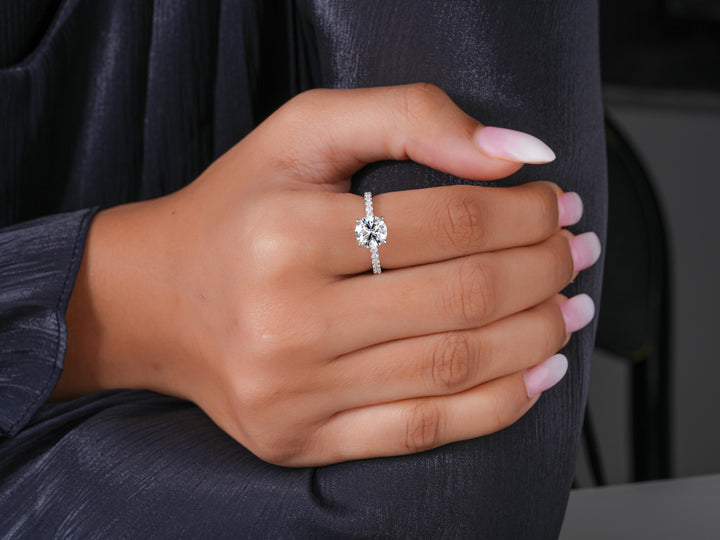 solid gold ring with IGI Certified.
