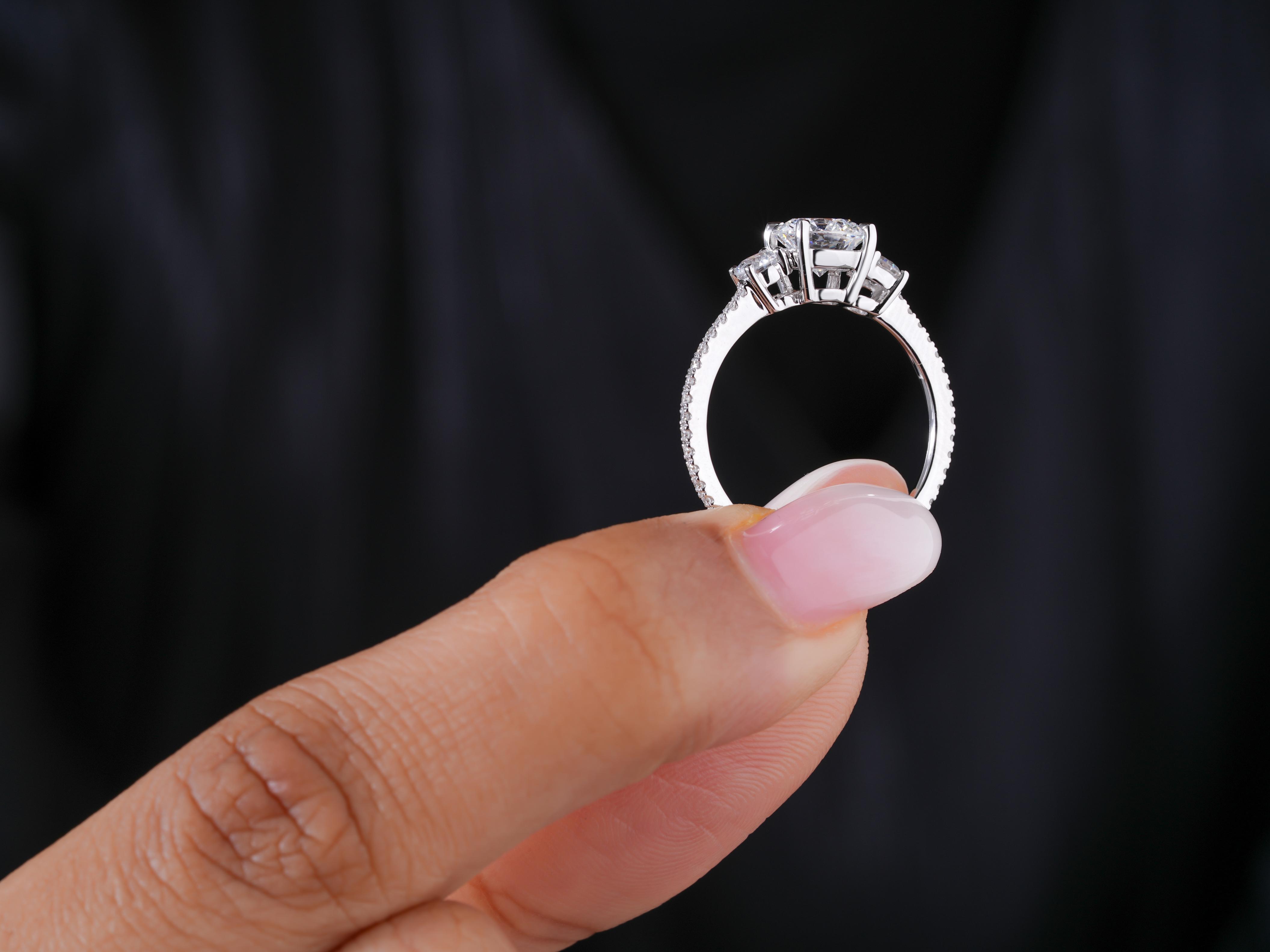 Round Cut Three Stone Diamond Ring