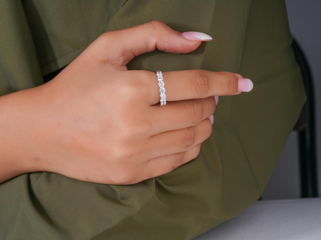 round wedding band in diamond half eternity band style.
