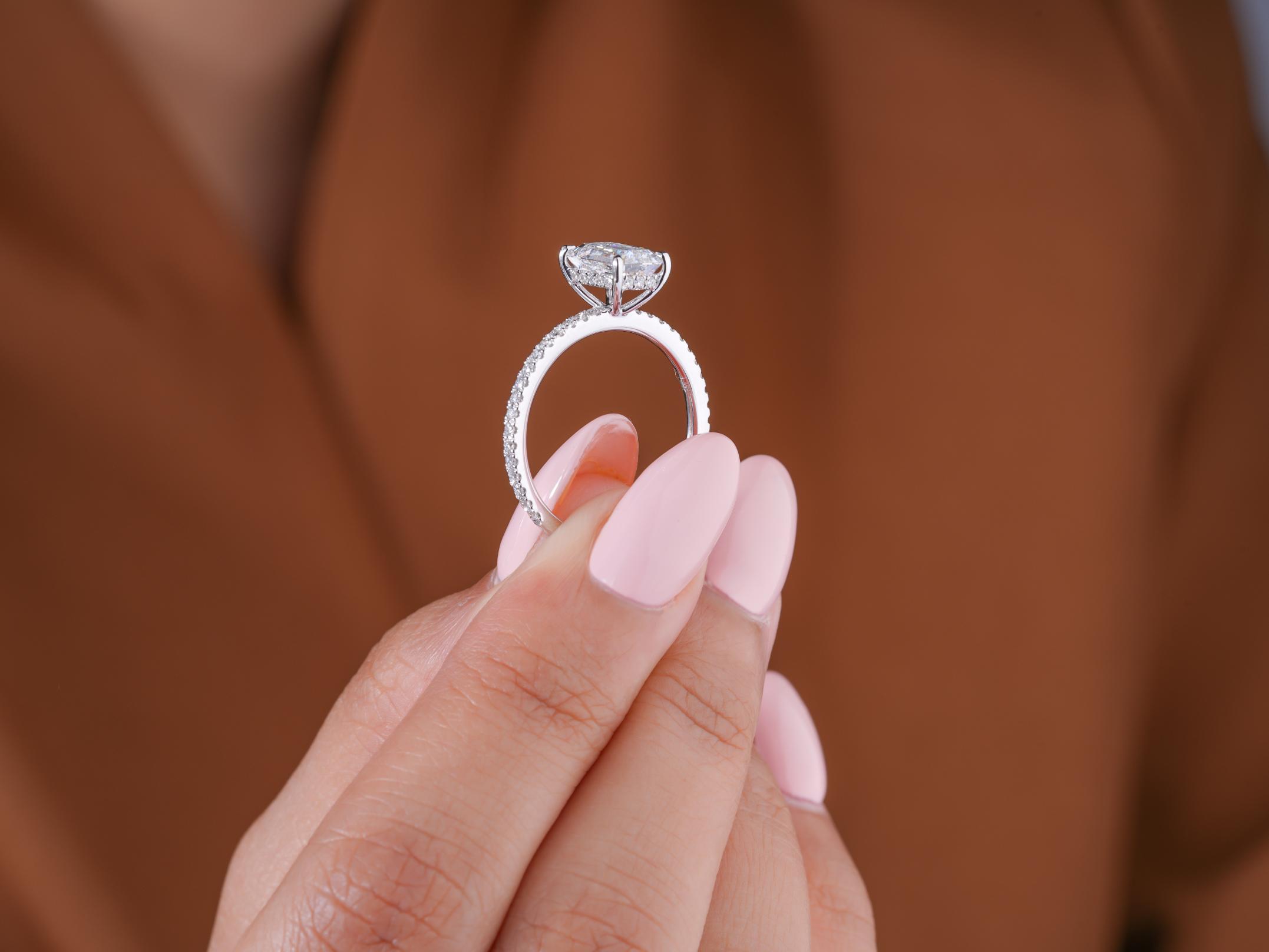 lab grown diamond with customized ring.
