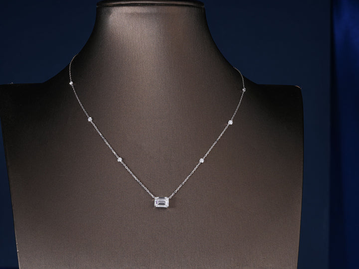 emerald diamond with east to west emerald diamond.