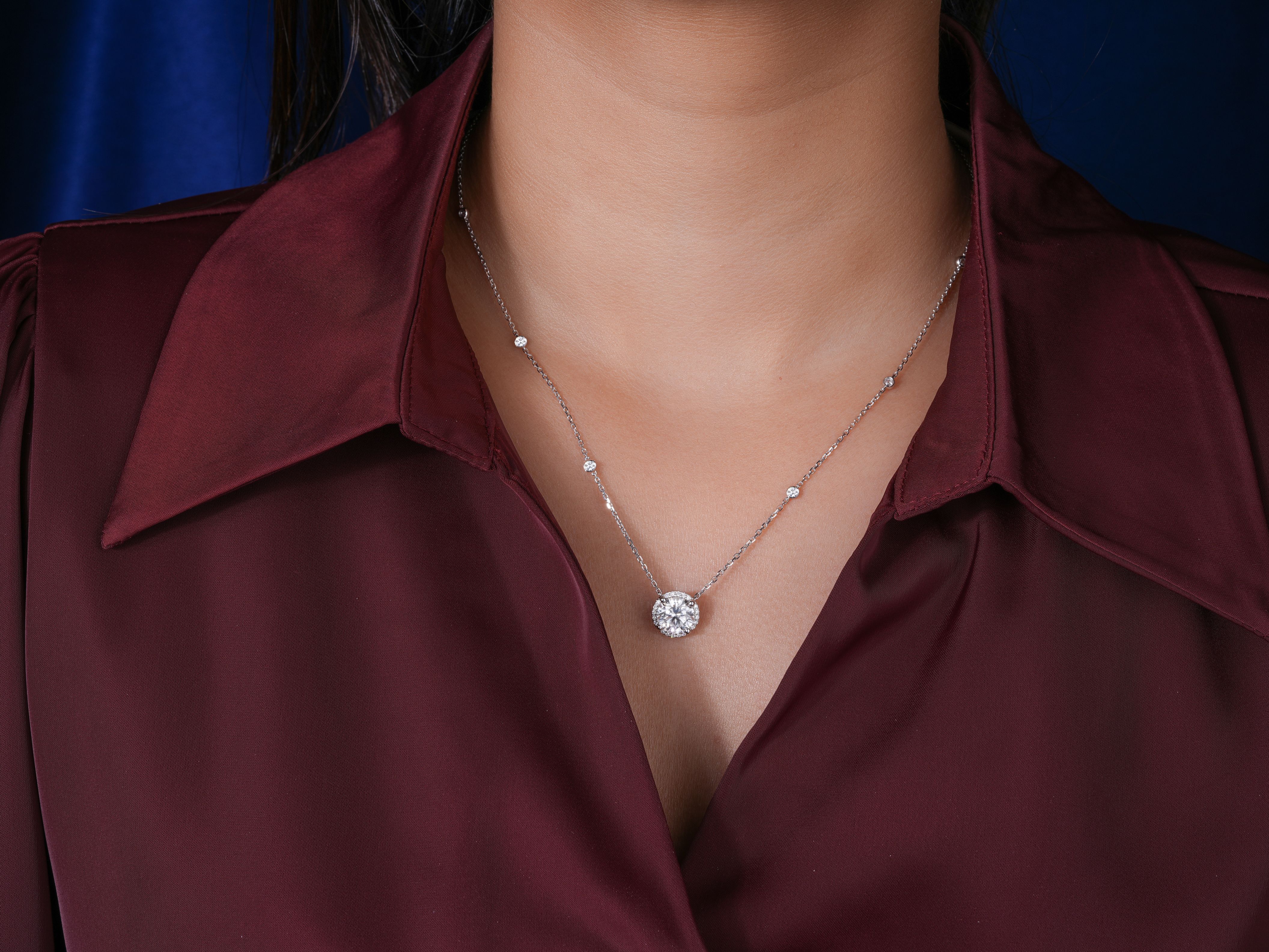 2.05 CT Round Shaped Diamond Necklace