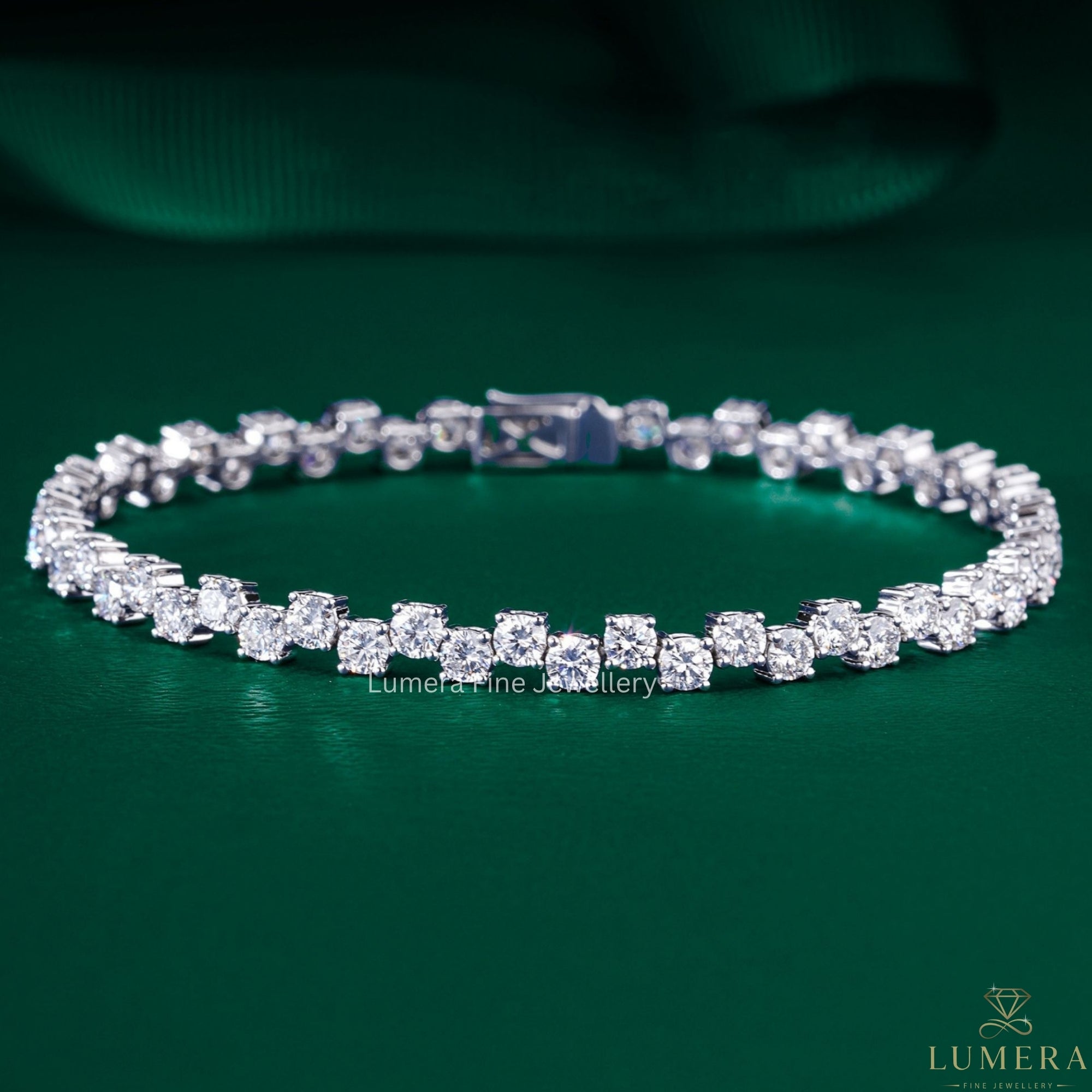 Round Lab Grown Diamond Wide Look Tennis Bracelet