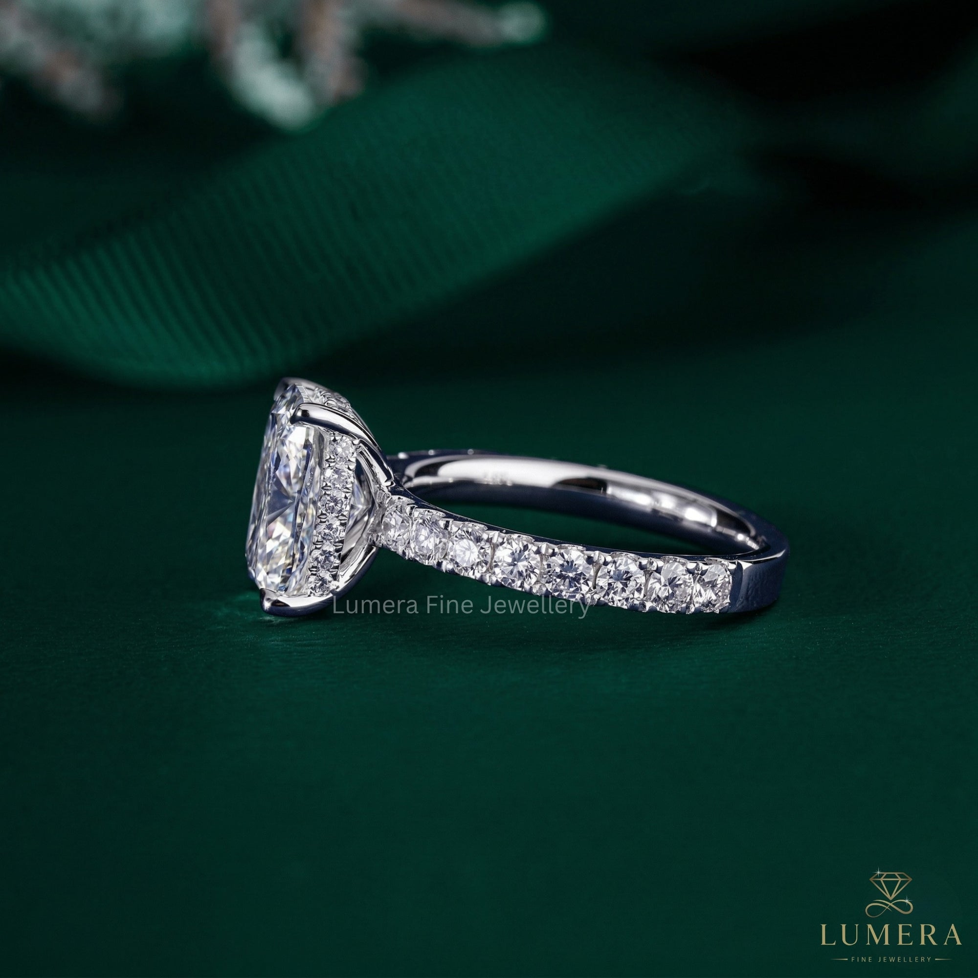 pave setting band ring with 4 claw prong setting.
