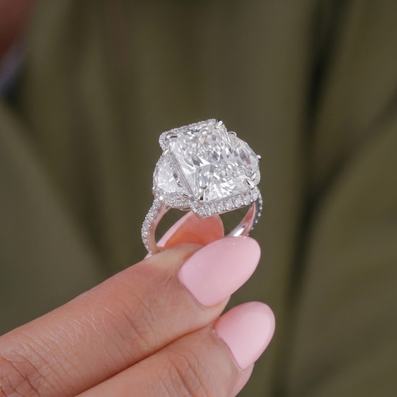 shop engagement ring with buy diamond ring.
