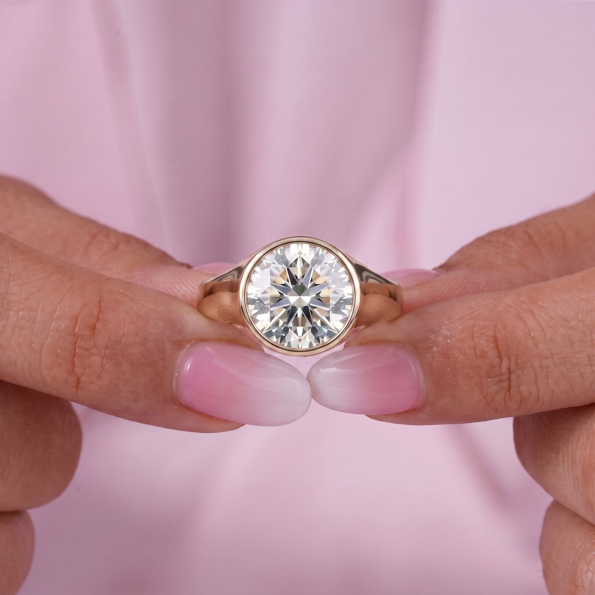bezel setting ring with bezel engagement ring.
